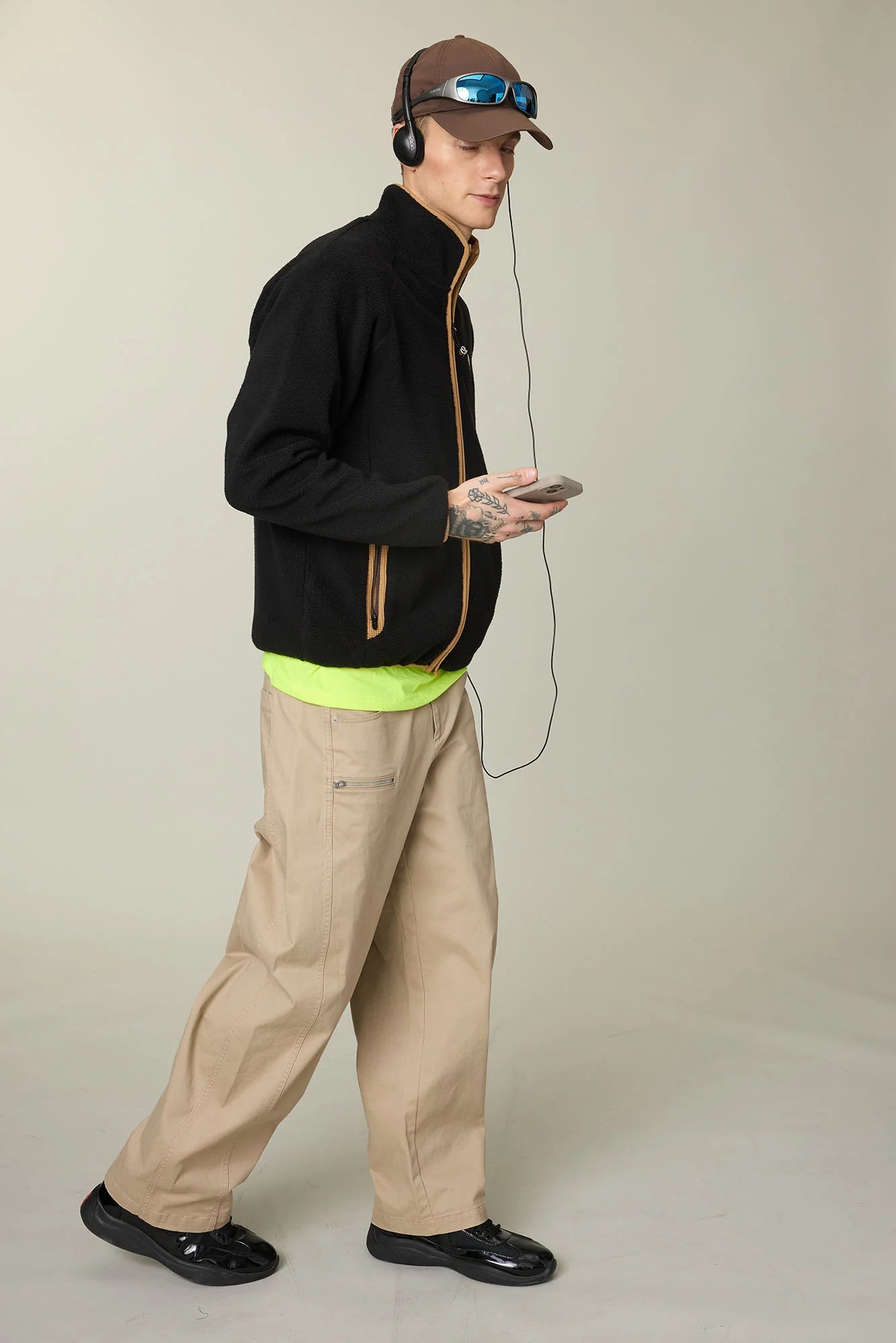 UMAMIISM Contrast Trim Fleece Jacket