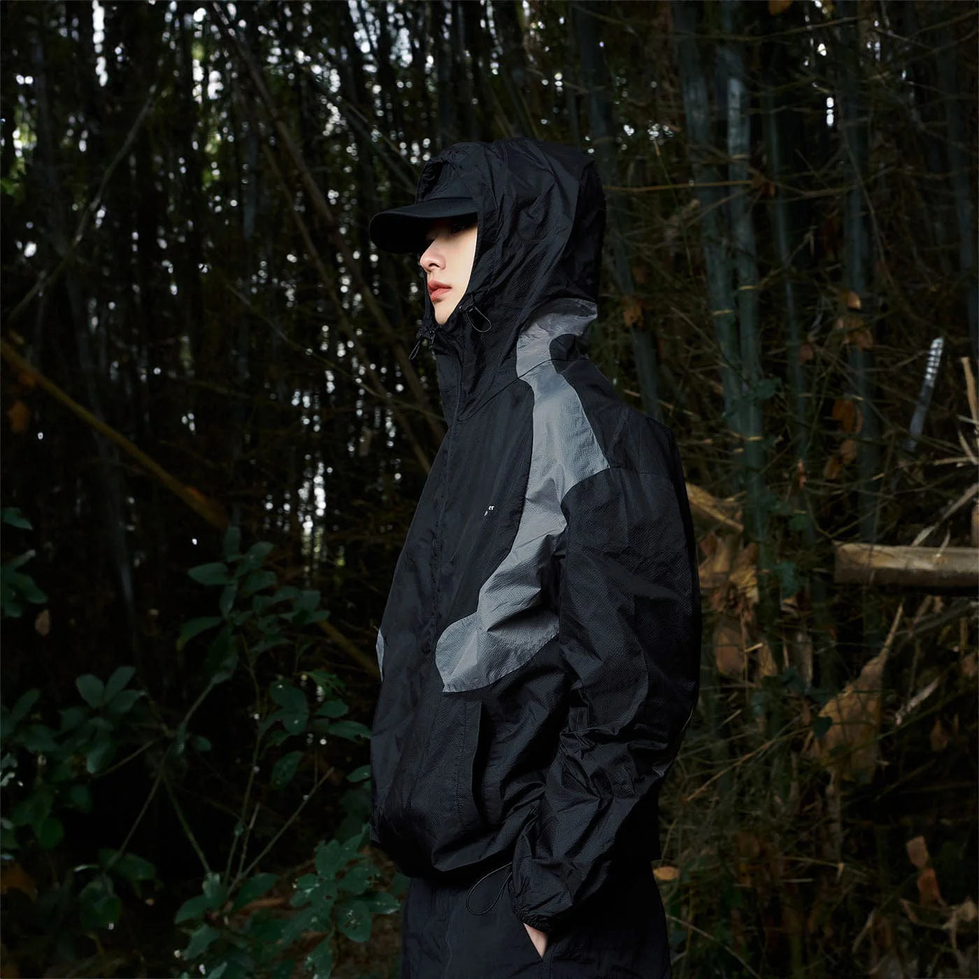 ENSHADOWER Arc Spliced Splash-Proof Jacket