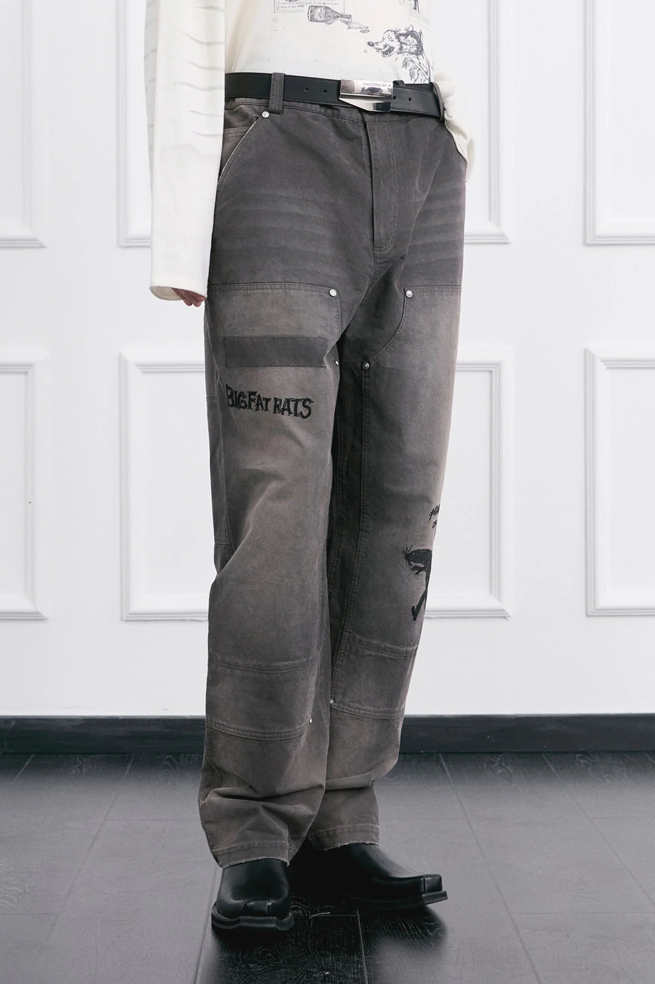 FACEONLAB Distressed Washed Double-Knee Pants