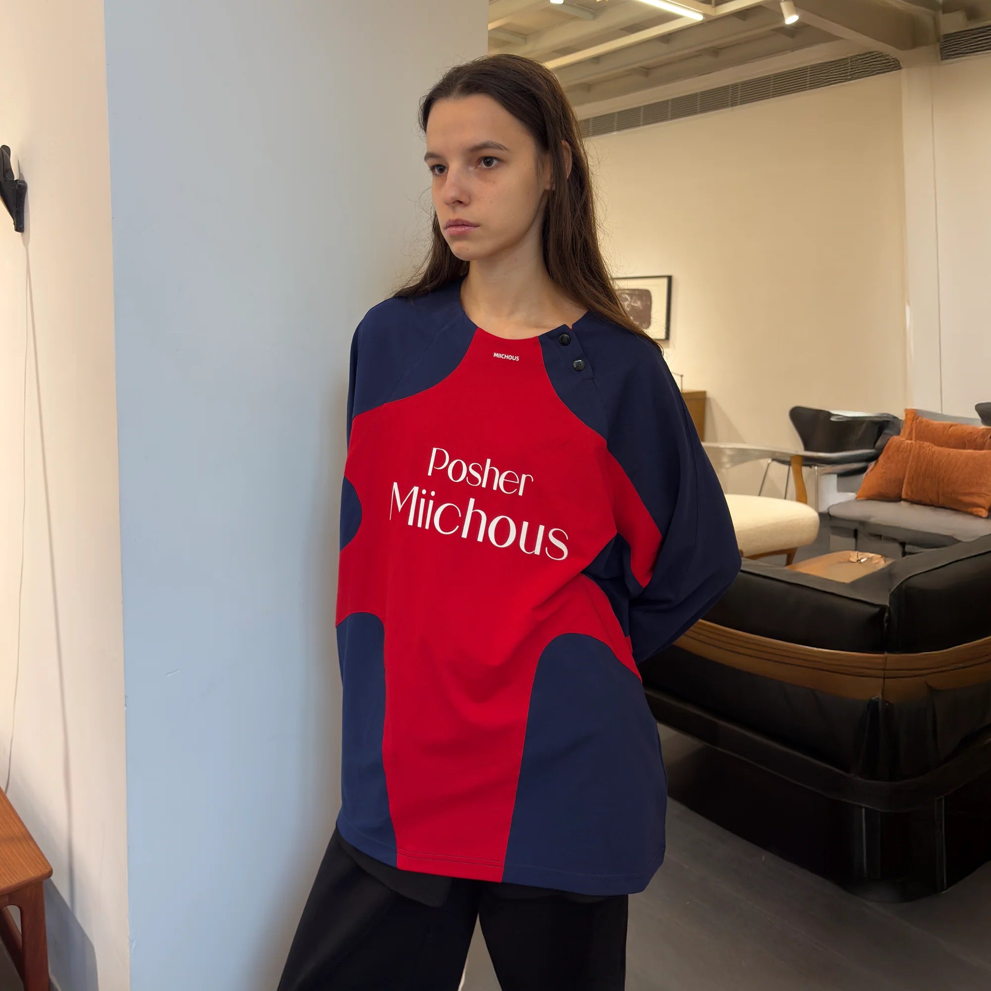 MIICHOUS Contrast Raglan Graphic Long-Sleeve Tee