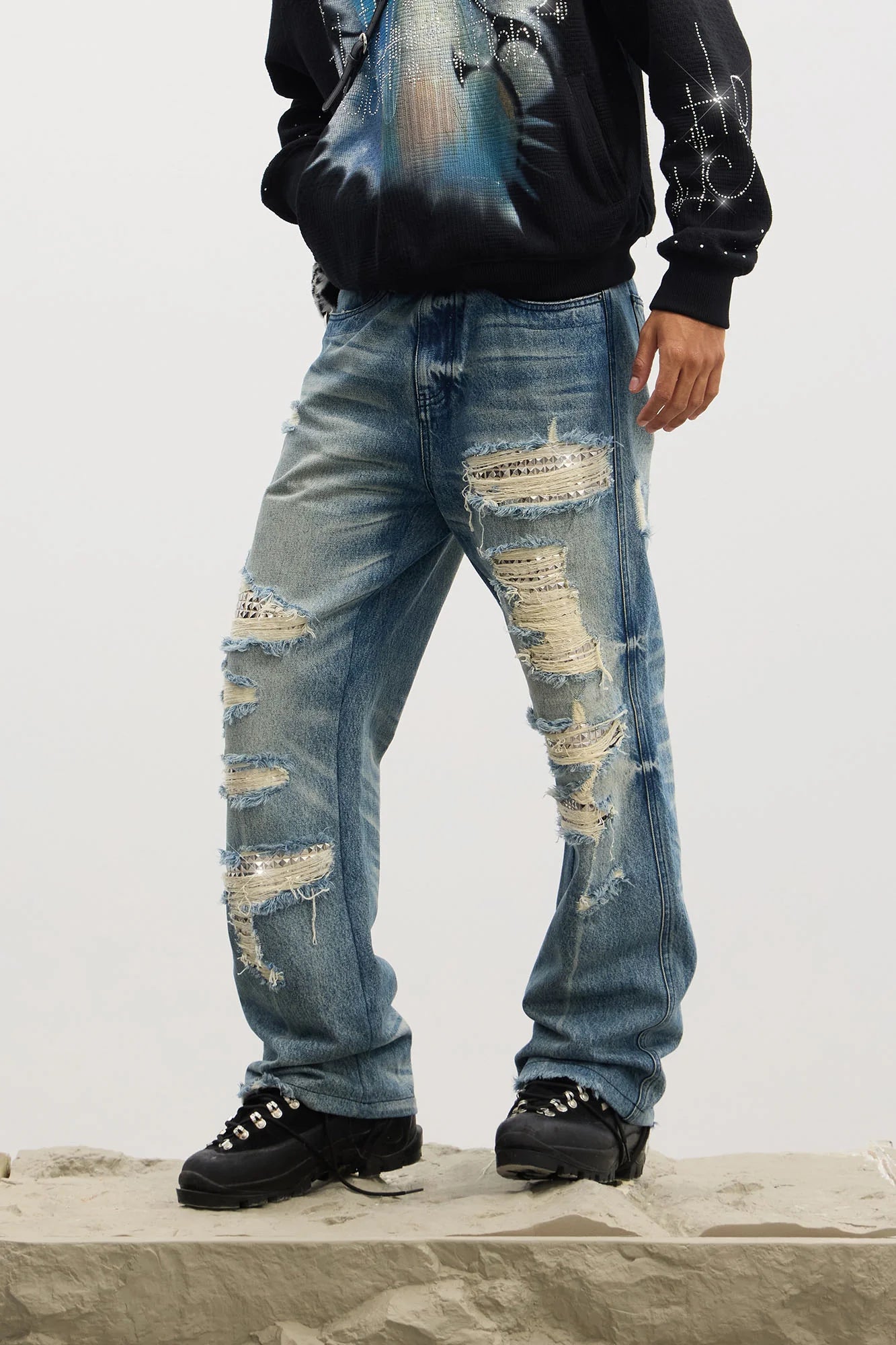 DND4DES Ripped Studded Flared Jeans