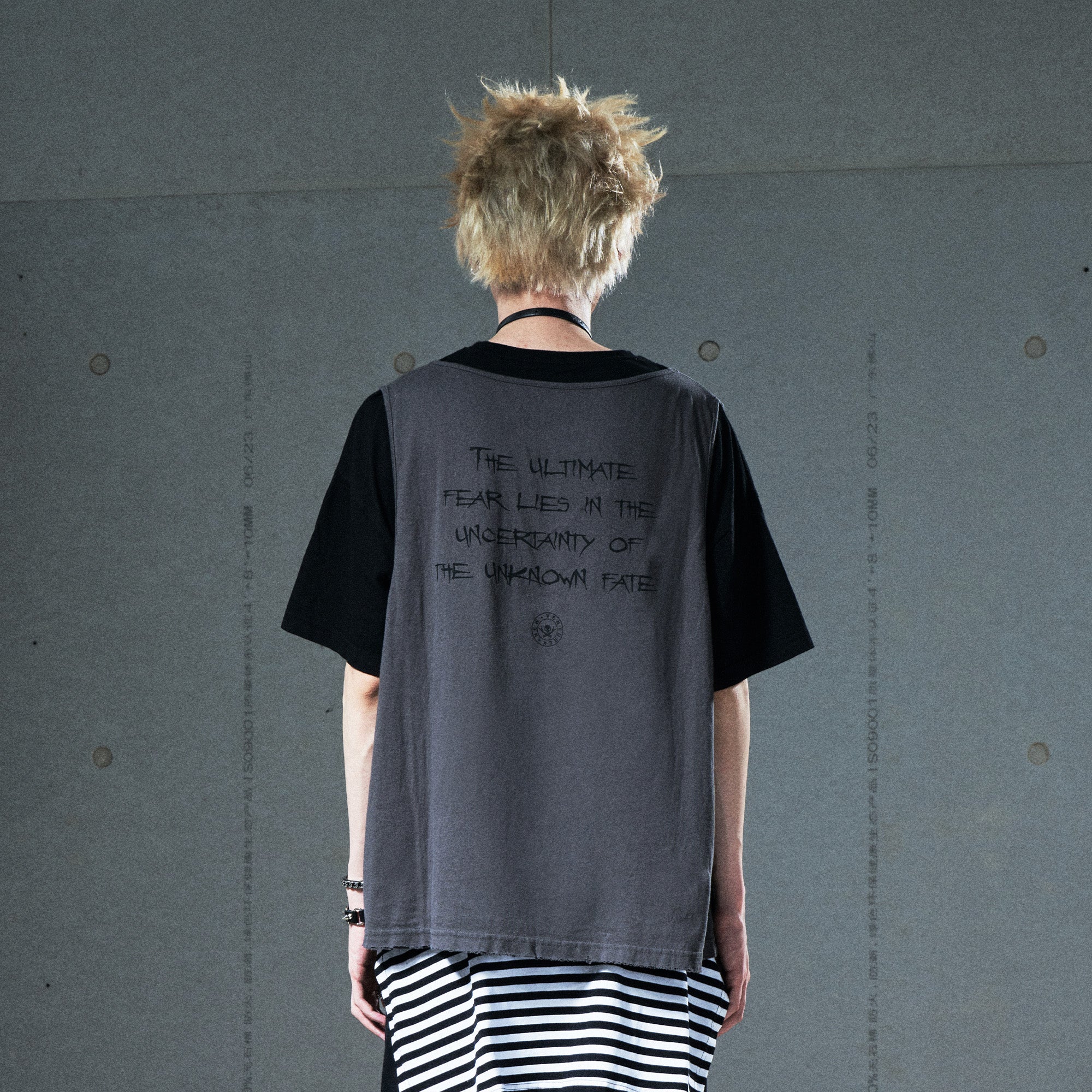 VENTUREK Washed Horror Graphic Layered Multi-Zip Tee