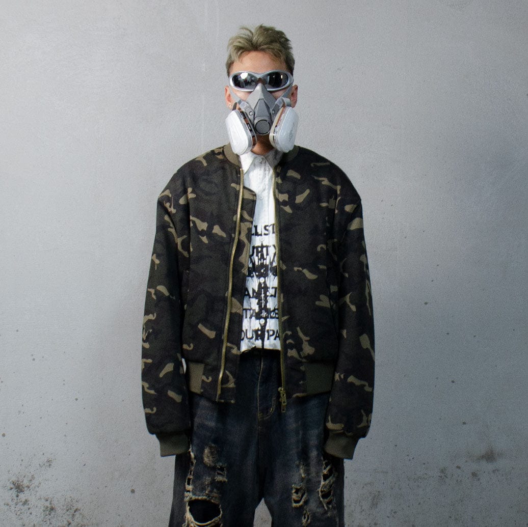 LUUUCAM Classic Camo Bomber Jacket