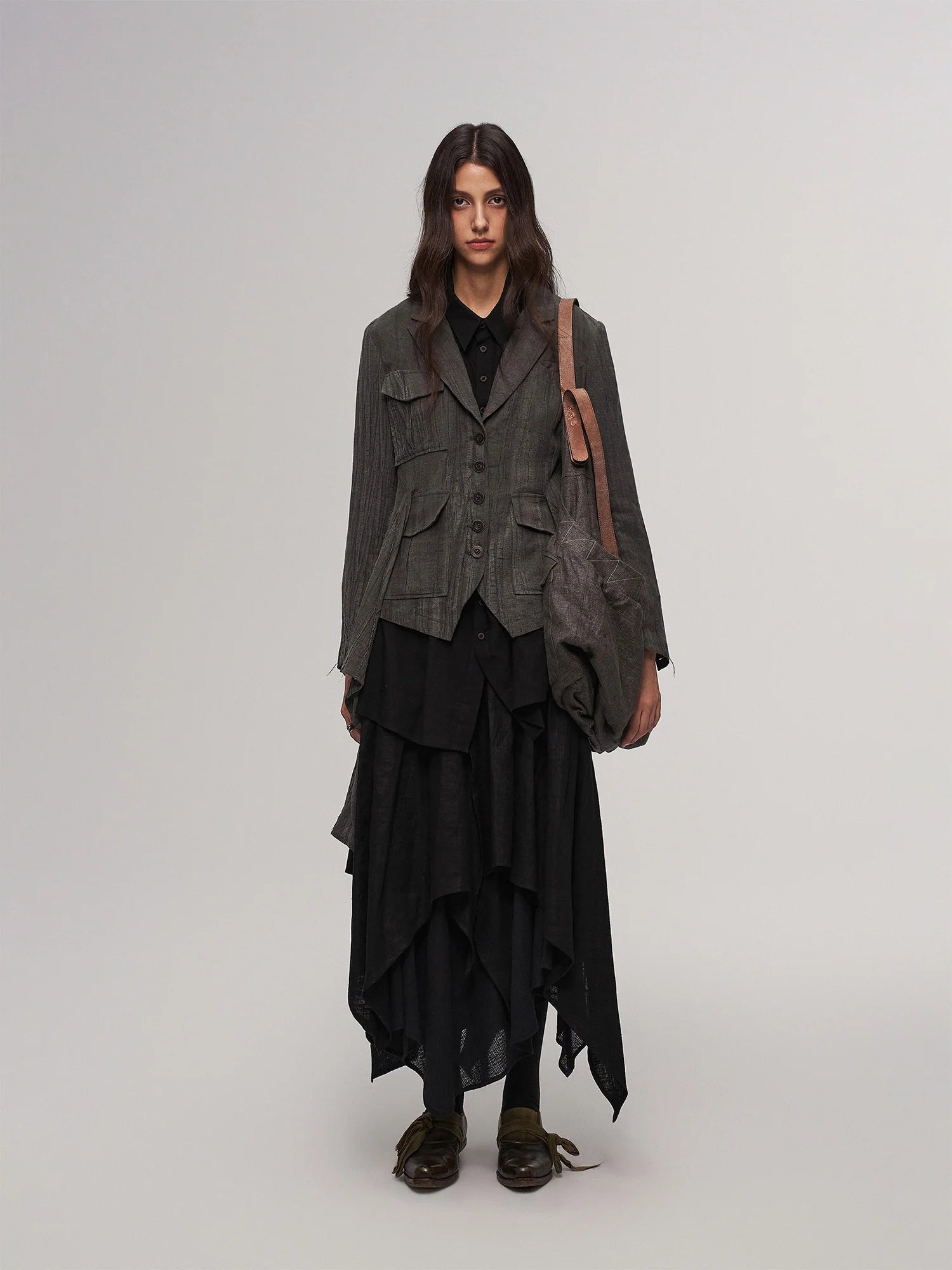 ILNya Nieternite Nifutur Distressed Draped Cotton-Linen Jacket