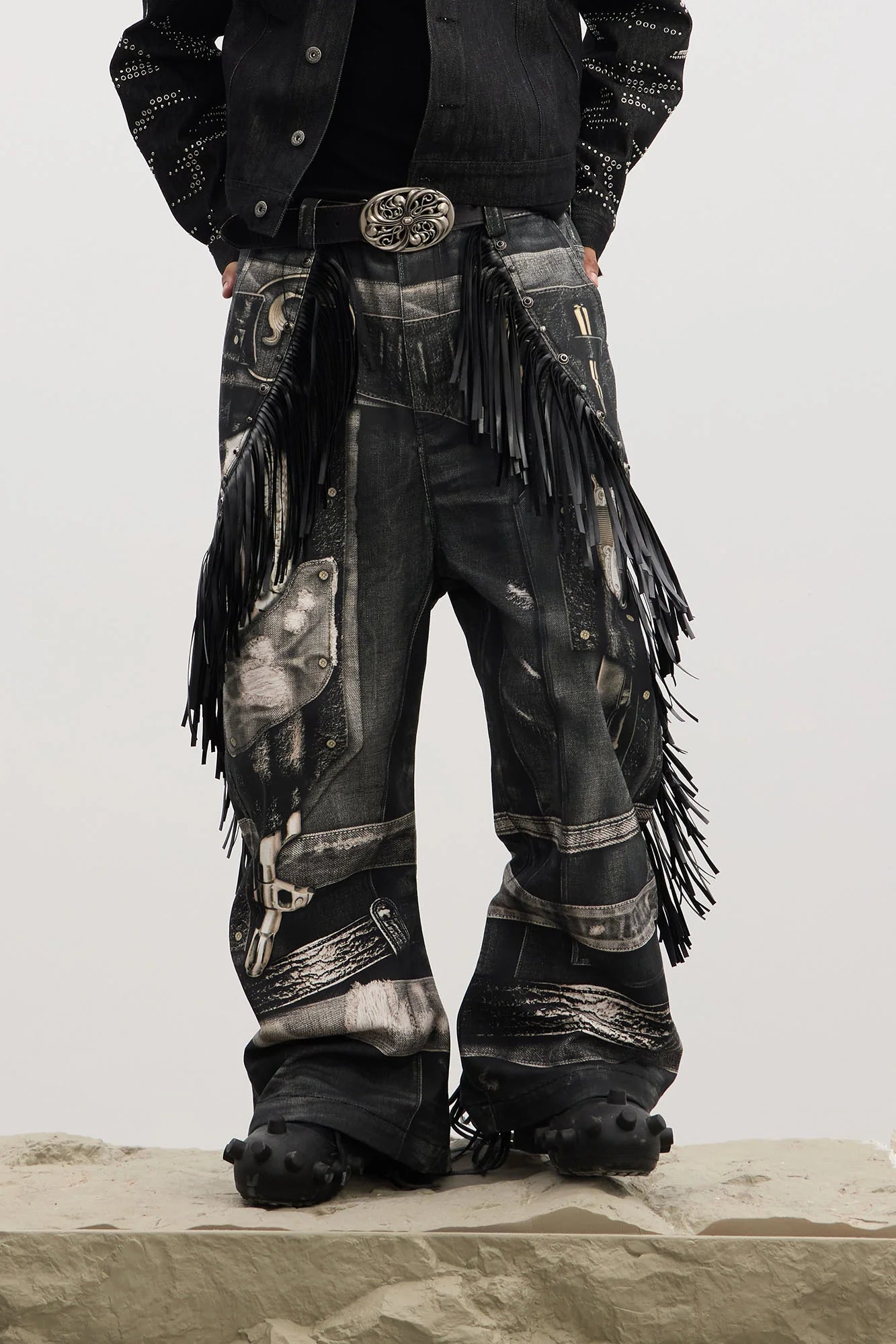 DND4DES Fringe Full-Print Baggy Jeans