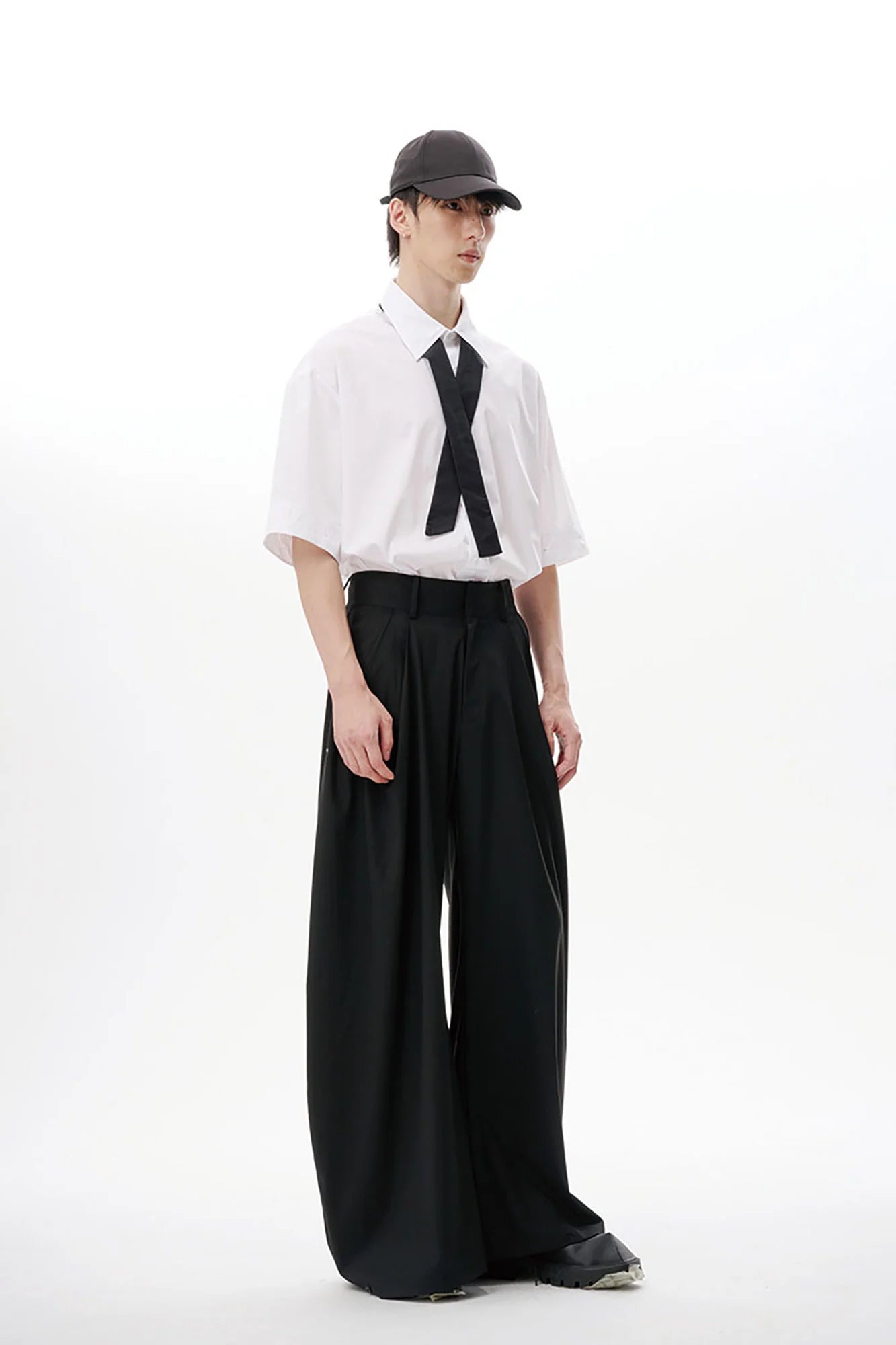 TUIMU Cross Tie Detachable Sleeve Shirt