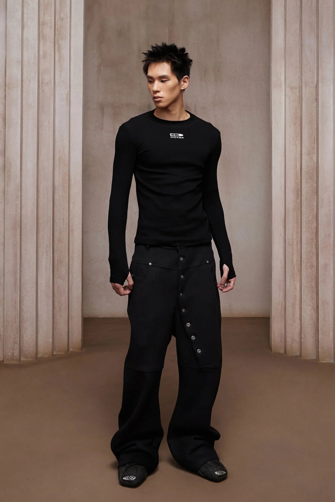DND4DES Bullet LOGO Graphic Long-Sleeve Tee