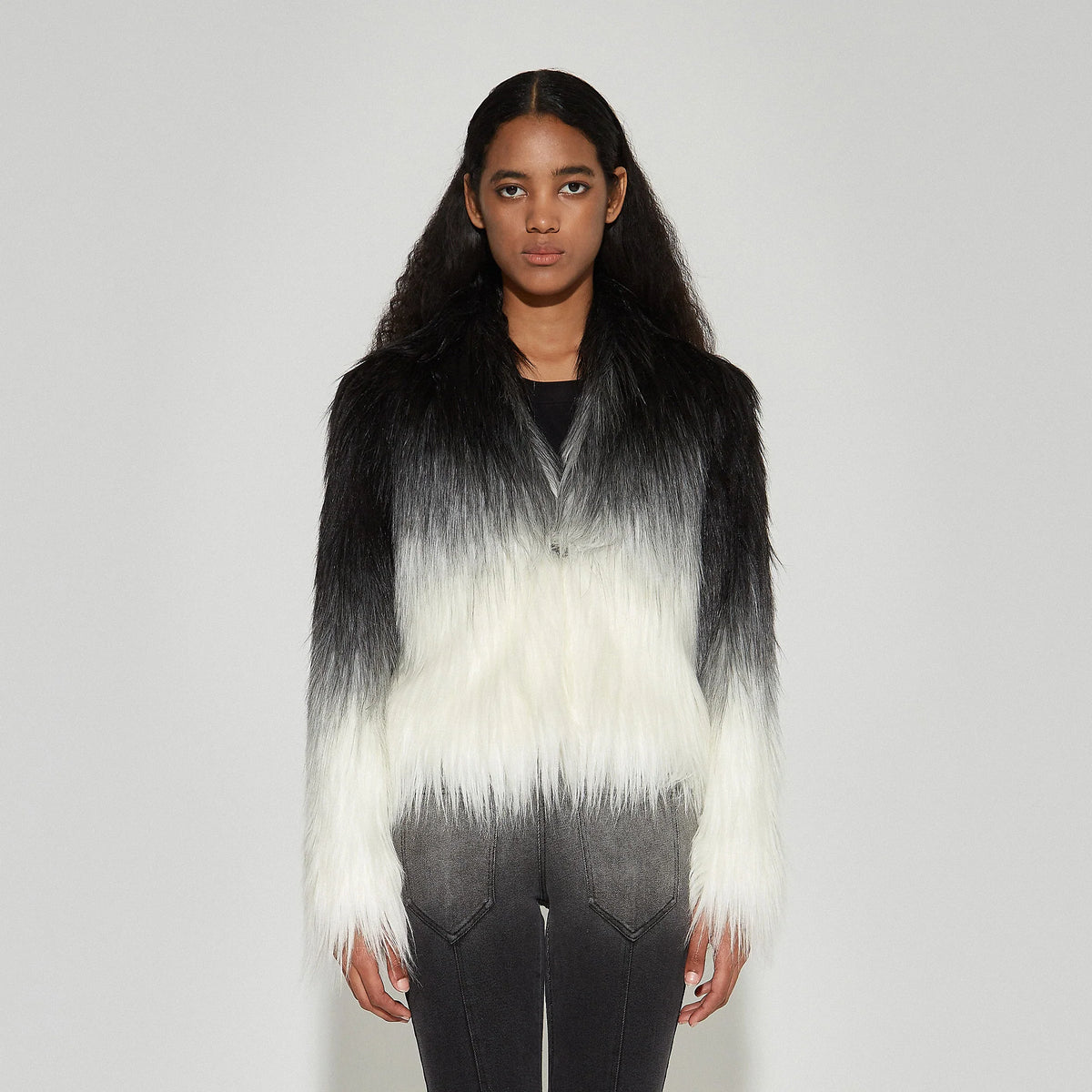 VANN VALRENCE Ombre V-Neck Faux Fur Jacket