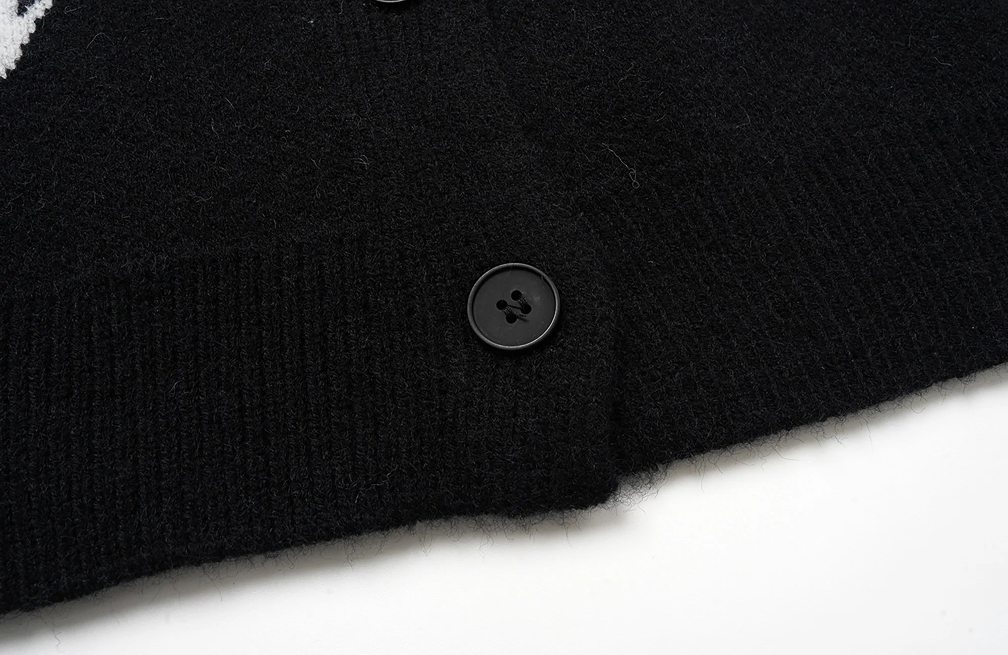 CLP Embroidered Patch Jacquard Cardigan
