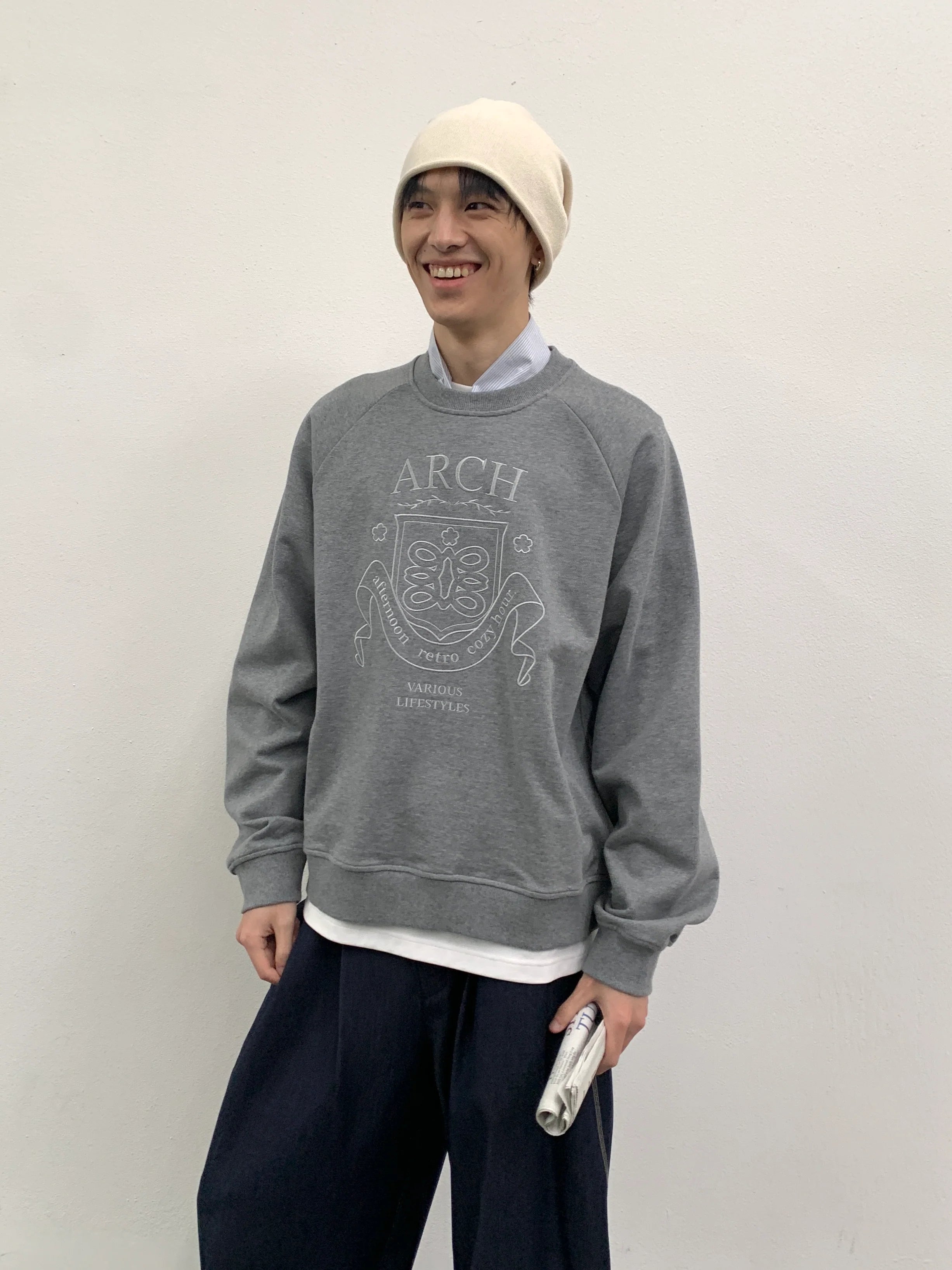 ROARINGWILD A ARCH Collegiate Loopback Raglan Sweatshirt