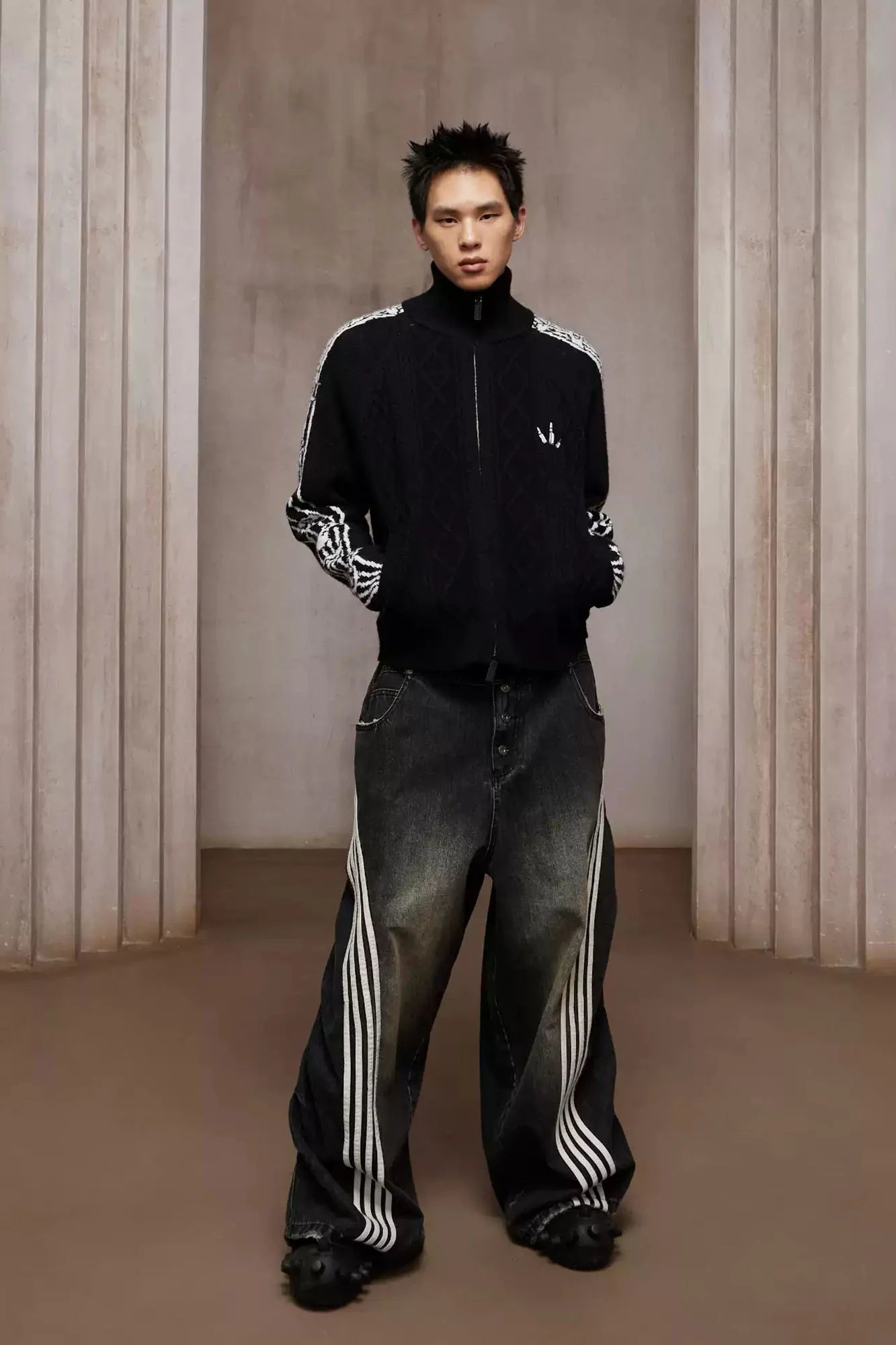 DND4DES Cable-Knit Music Stripes Zip Cardigan