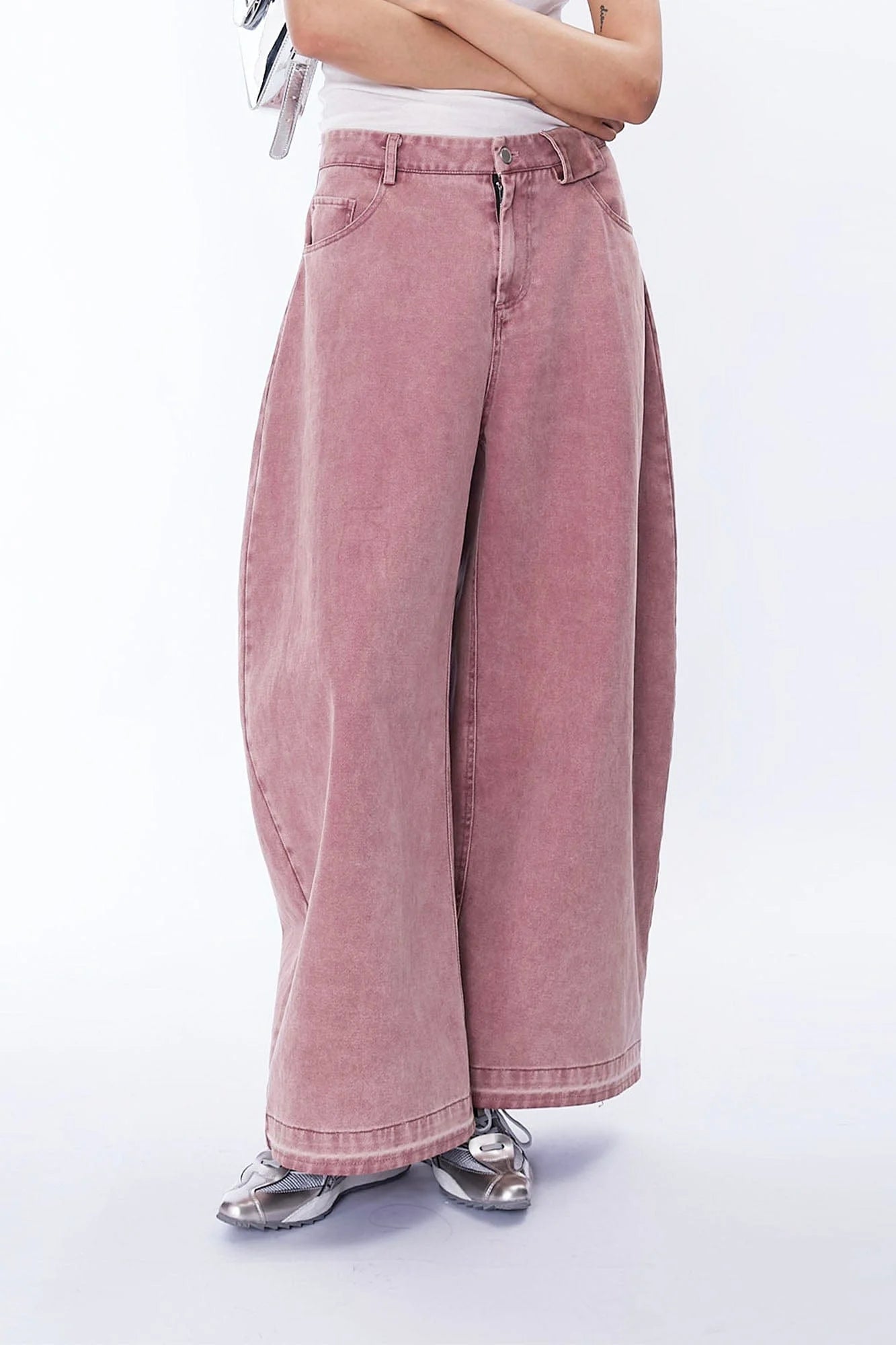 ASSEEN Washed Balloon Oversized Jeans