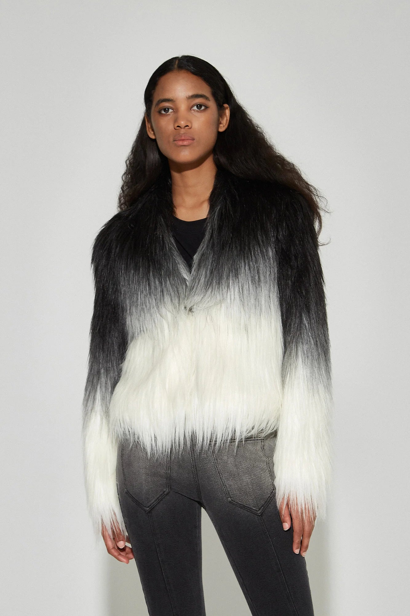 VANN VALRENCE Ombre V-Neck Faux Fur Jacket