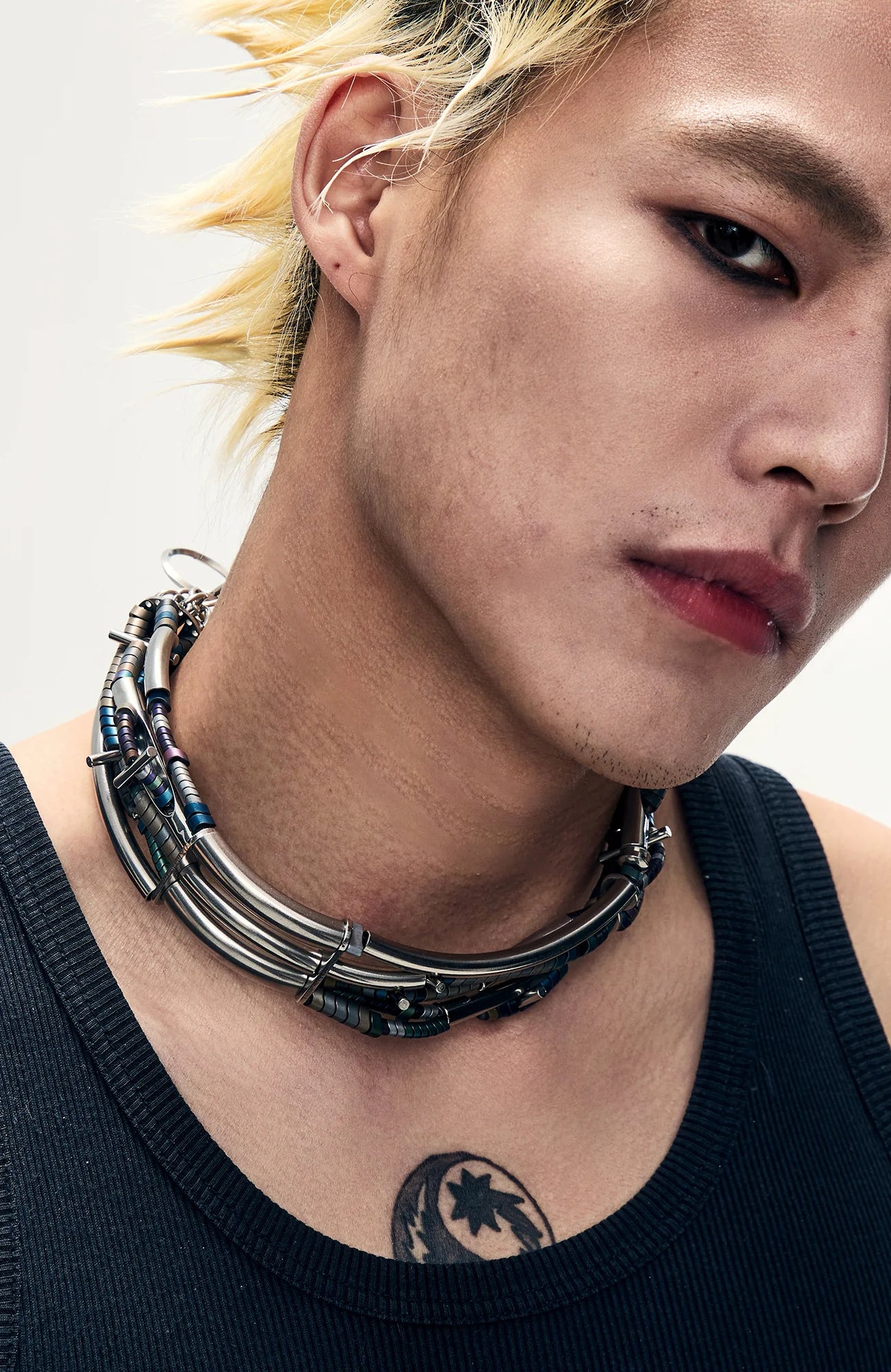 NUNKNOTX Layered Industrial Tube Collar