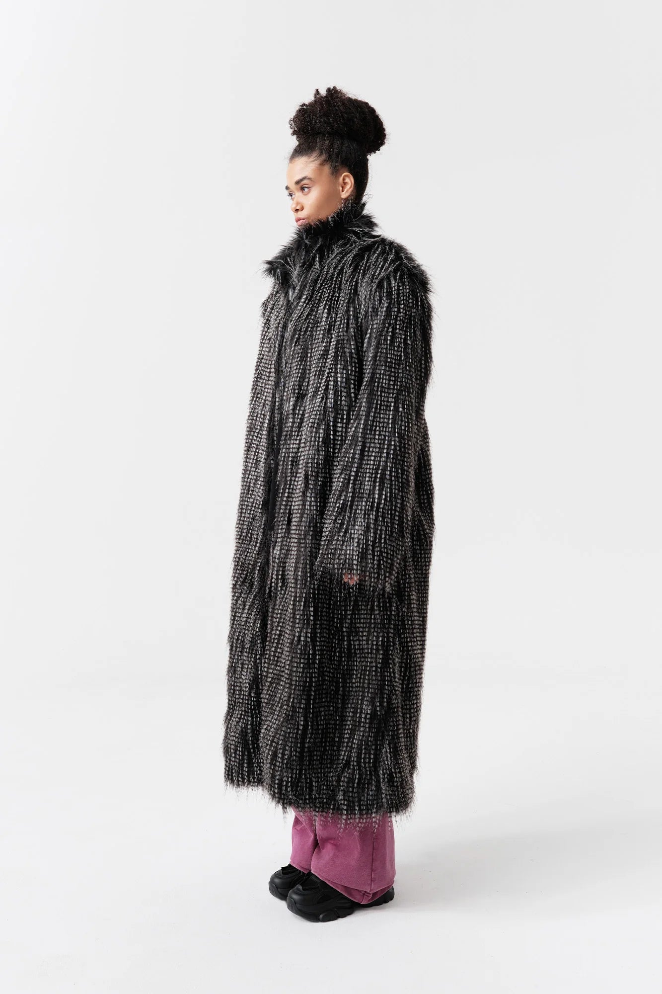 VANN VALRENCE Shaggy Layered Faux Fur Long Coat