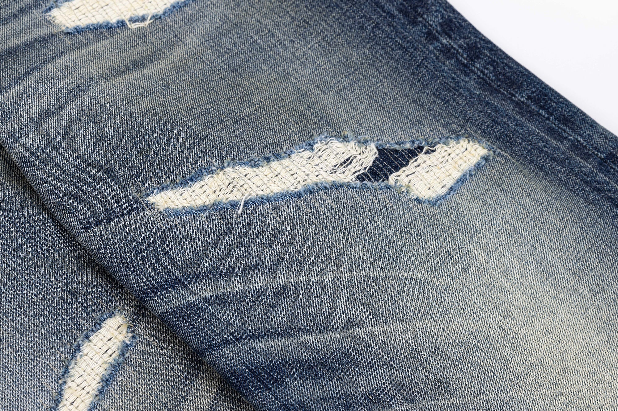 CATSSTAC Distressed Wrinkled Washed Wide-Leg Jeans