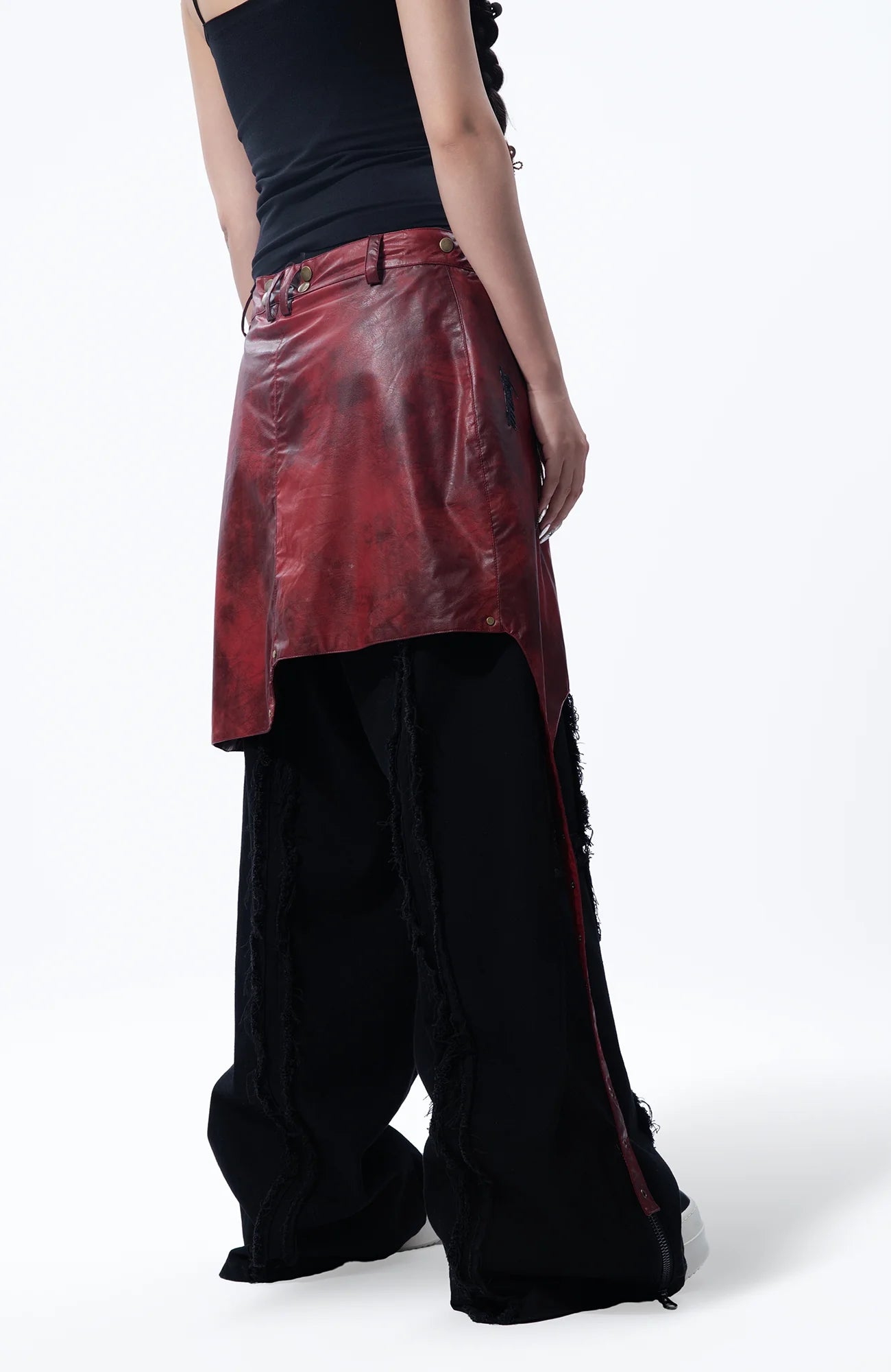 MOGONGSHE Detachable PU Drape  Frayed Cross Jeans