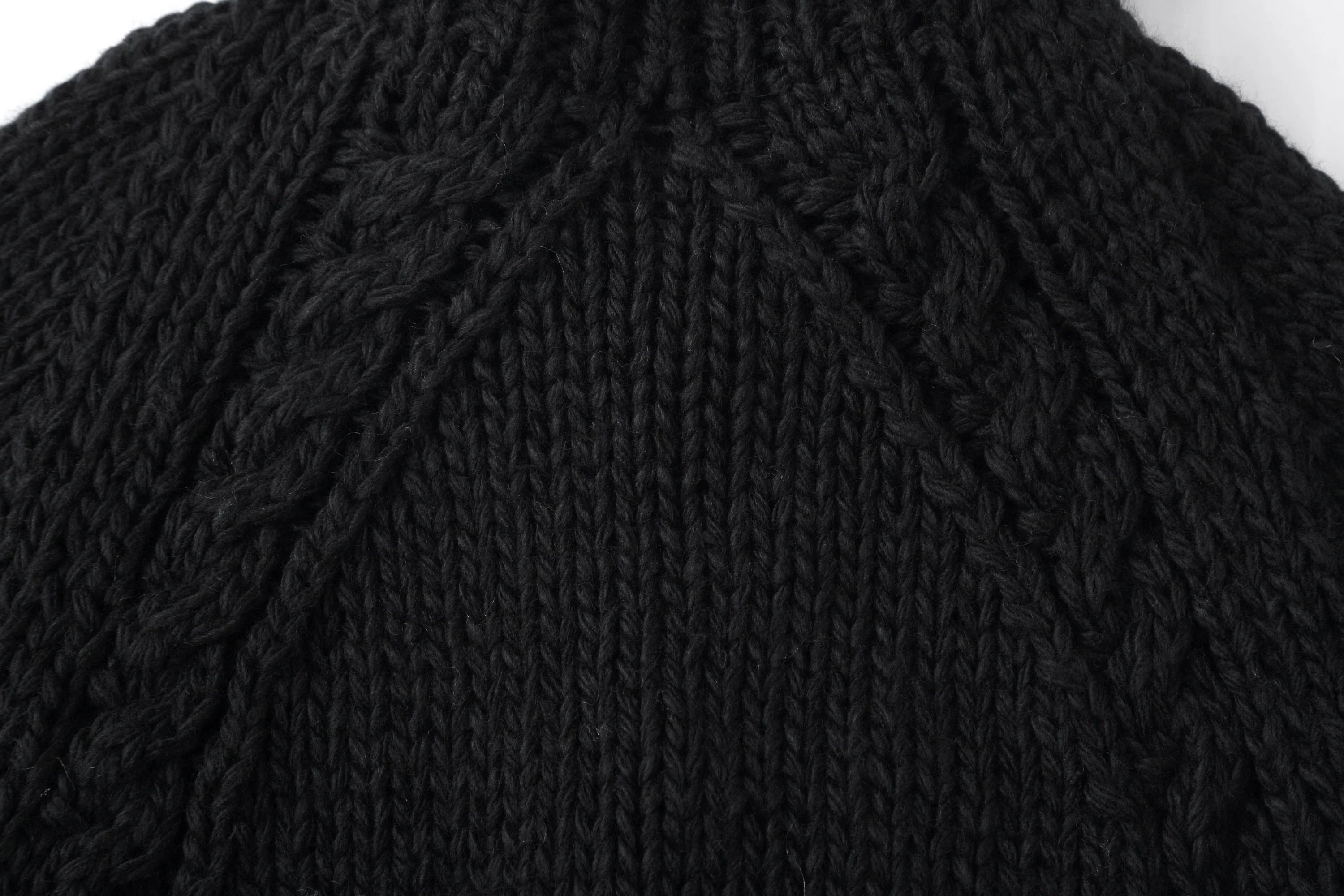 CLP Chunky Bloom Stand-Collar Cardigan