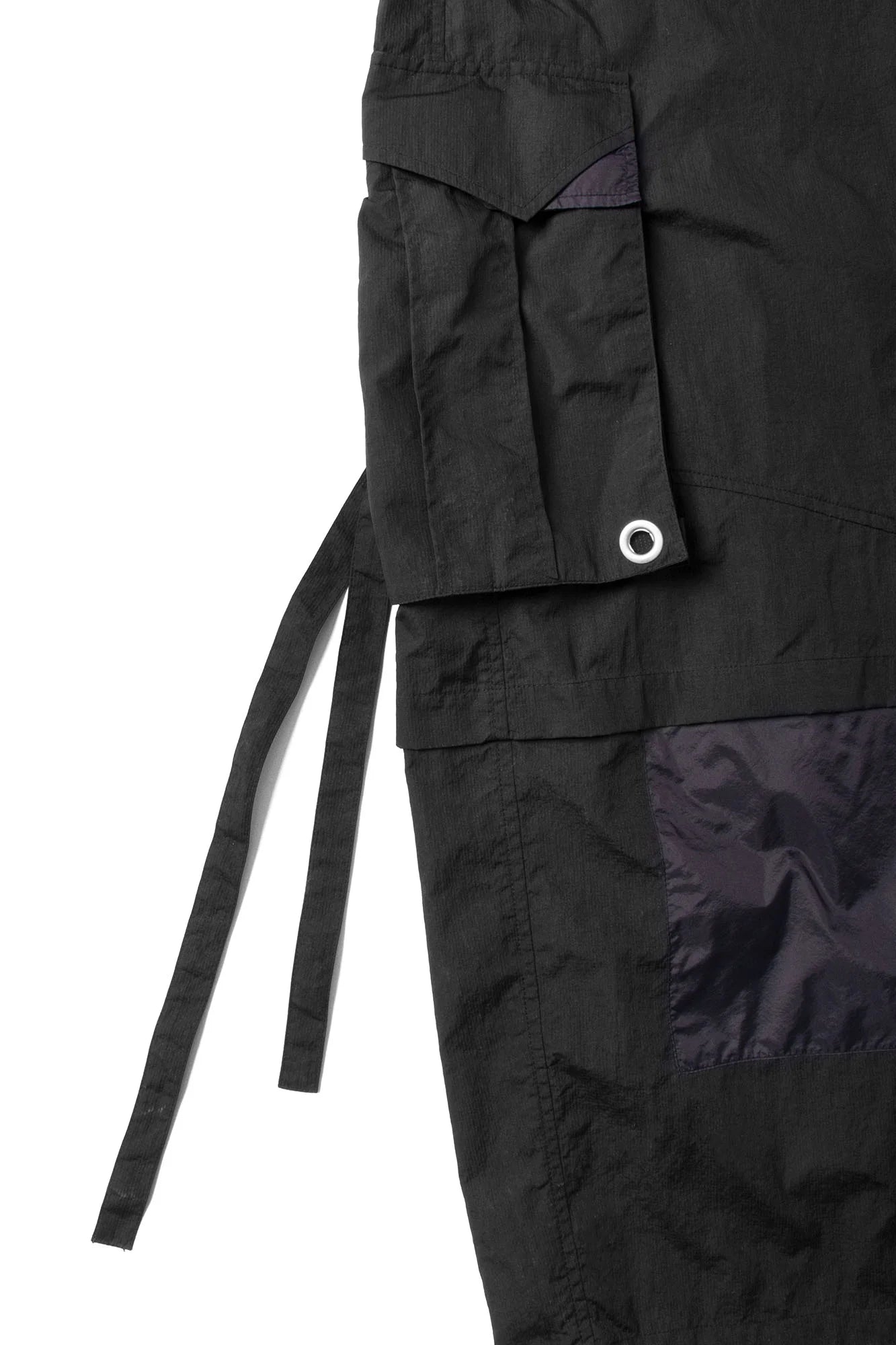 RELABEL Multi-Pocket Panel Crinkled Cargo Pants Black