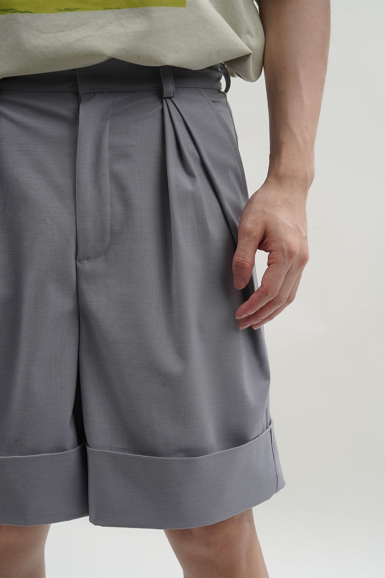 ORAL UTOPIA Essential Pleated Acetate Cuffed Shorts