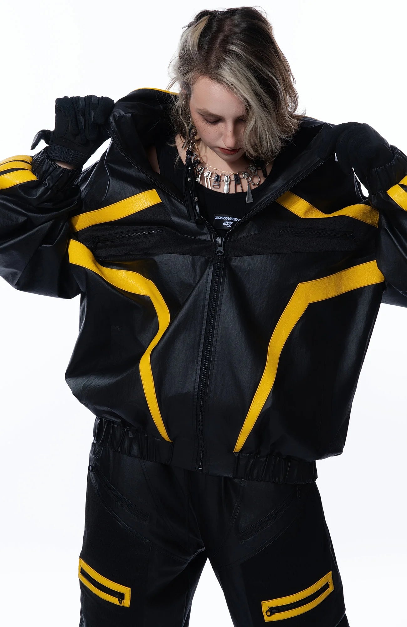 MOGONGSHE Contrast Stripe PU Moto Jacket
