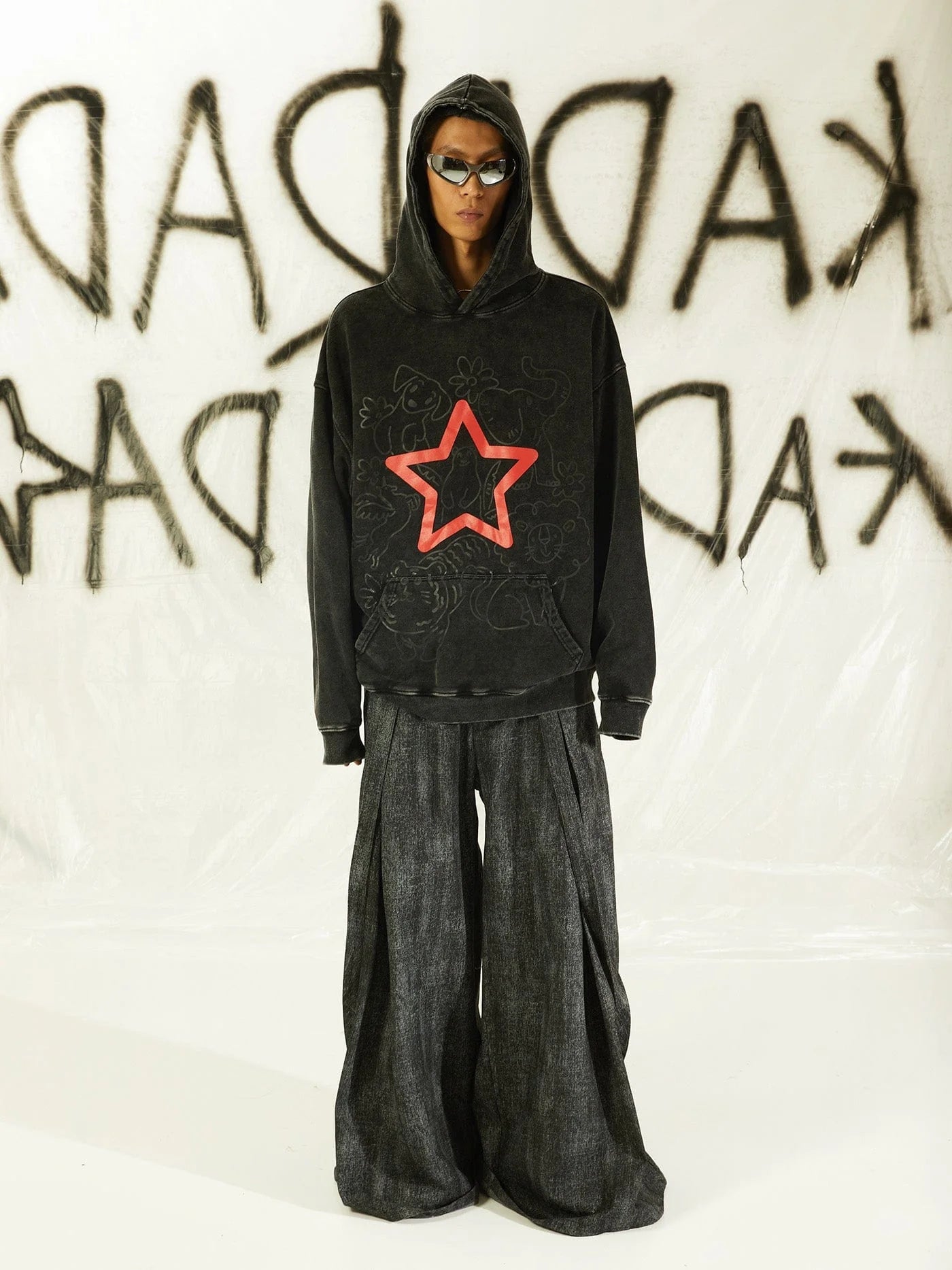 KADAKADA Detachable Ribbon Washed Oversize Flare Jeans