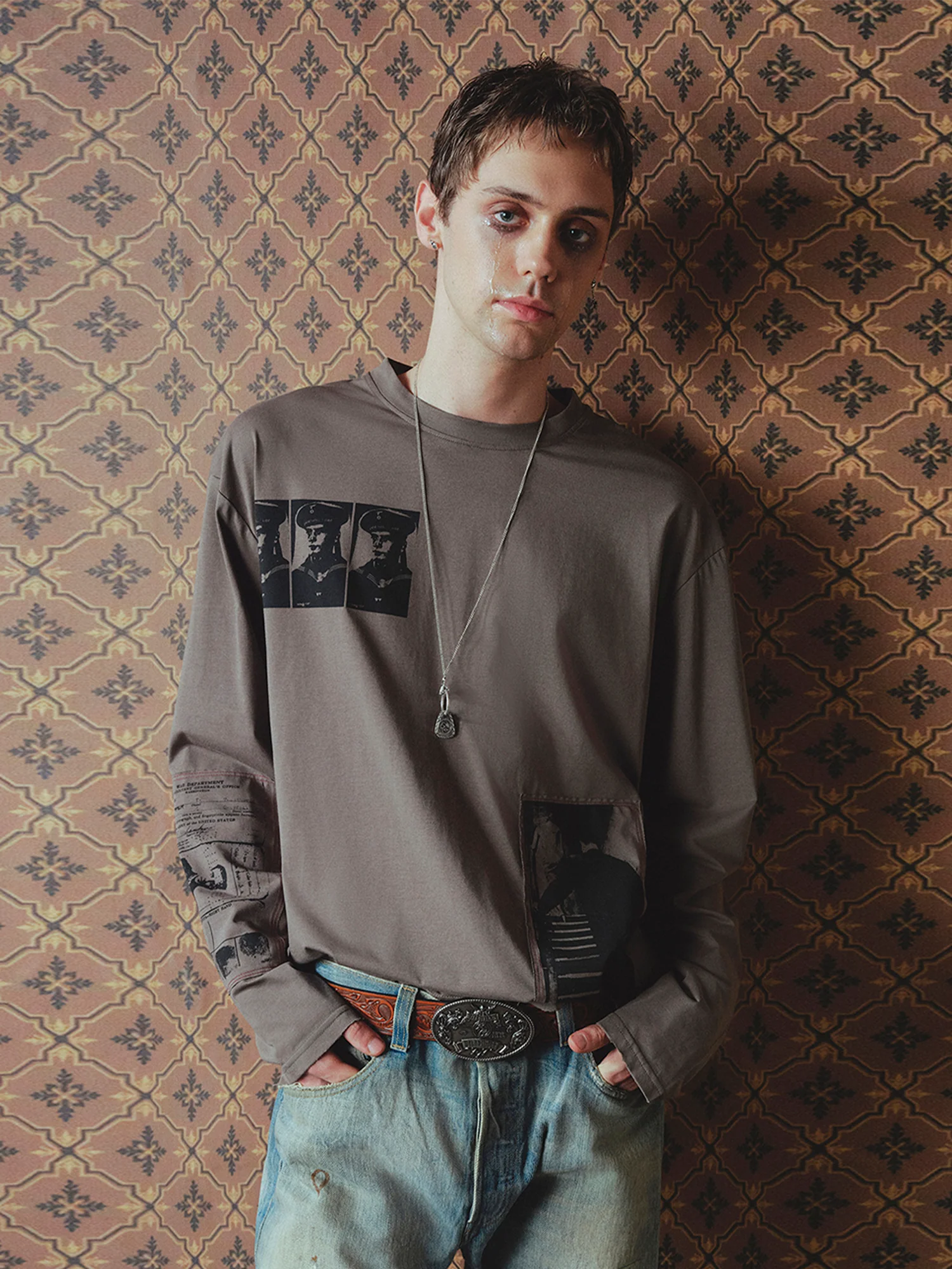 RICHILL Military Graphic Patch Long-Sleeve Tee