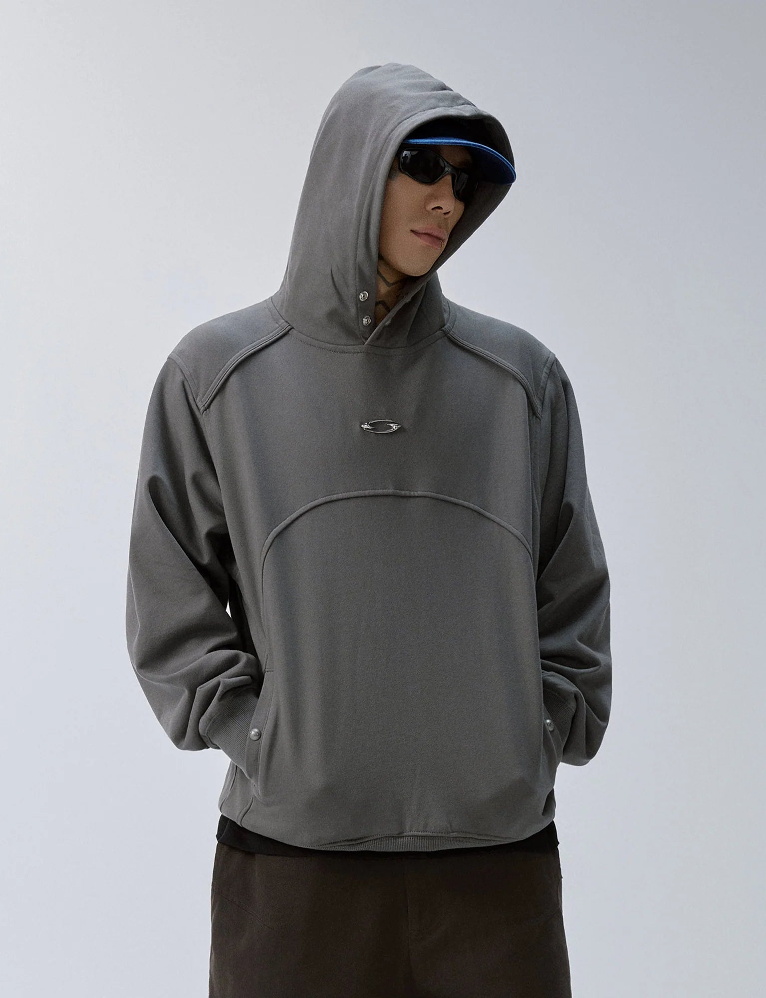 F2CE Essential Metal Badge Snap Hoodie
