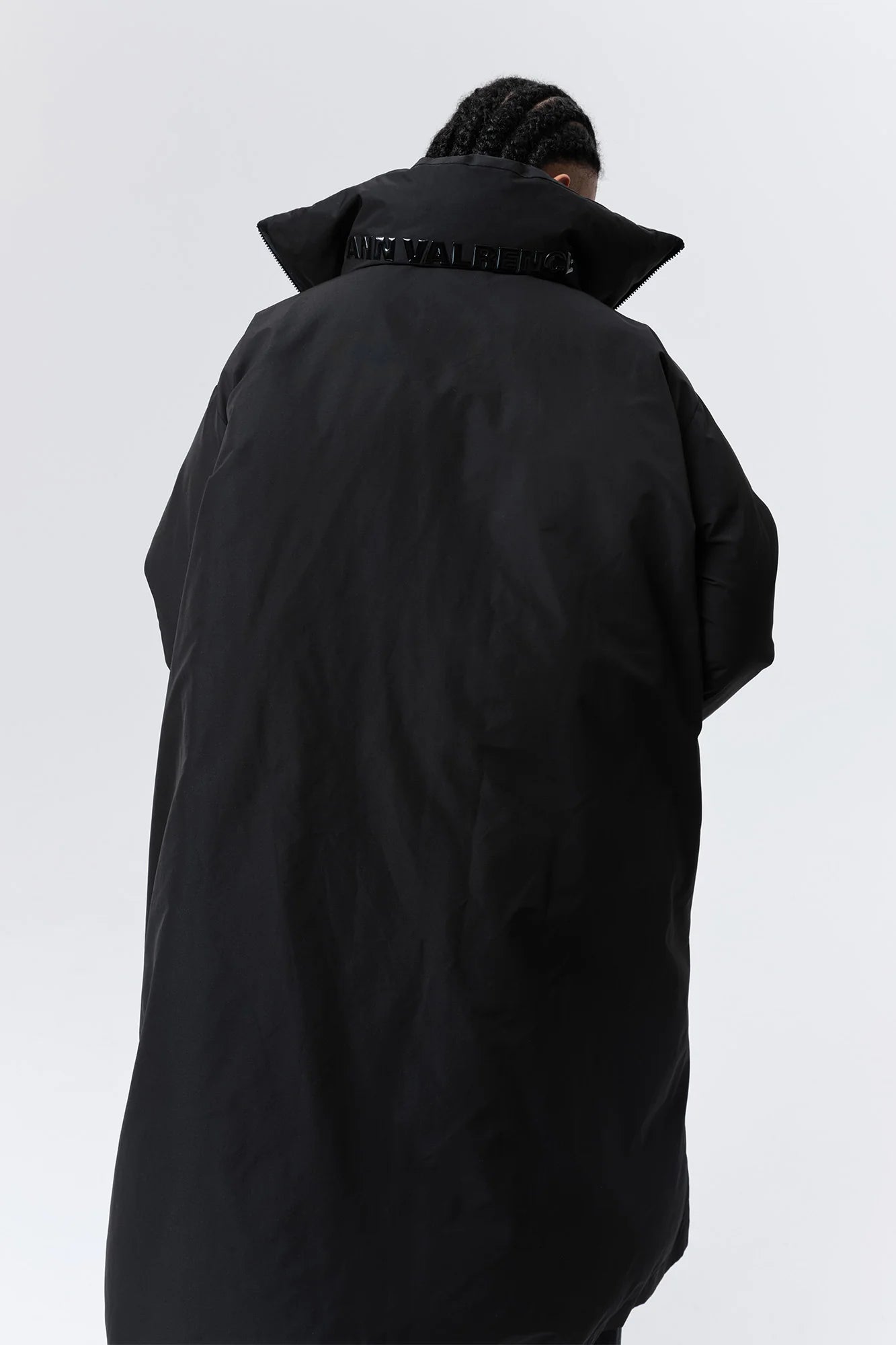 VANN VALRENCE High-Neck Oversized Long Down Coat