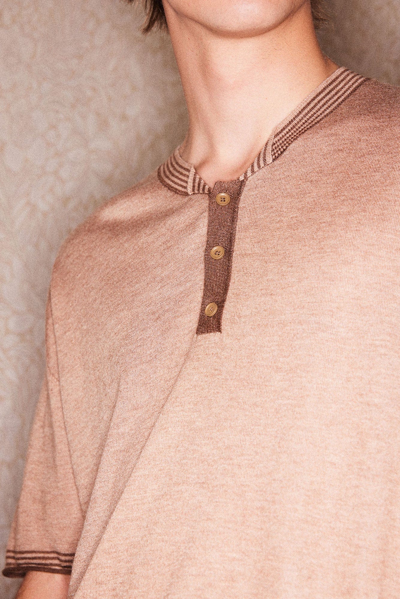 RICHILL Button-Collar Stripe-Trim T-Shirt