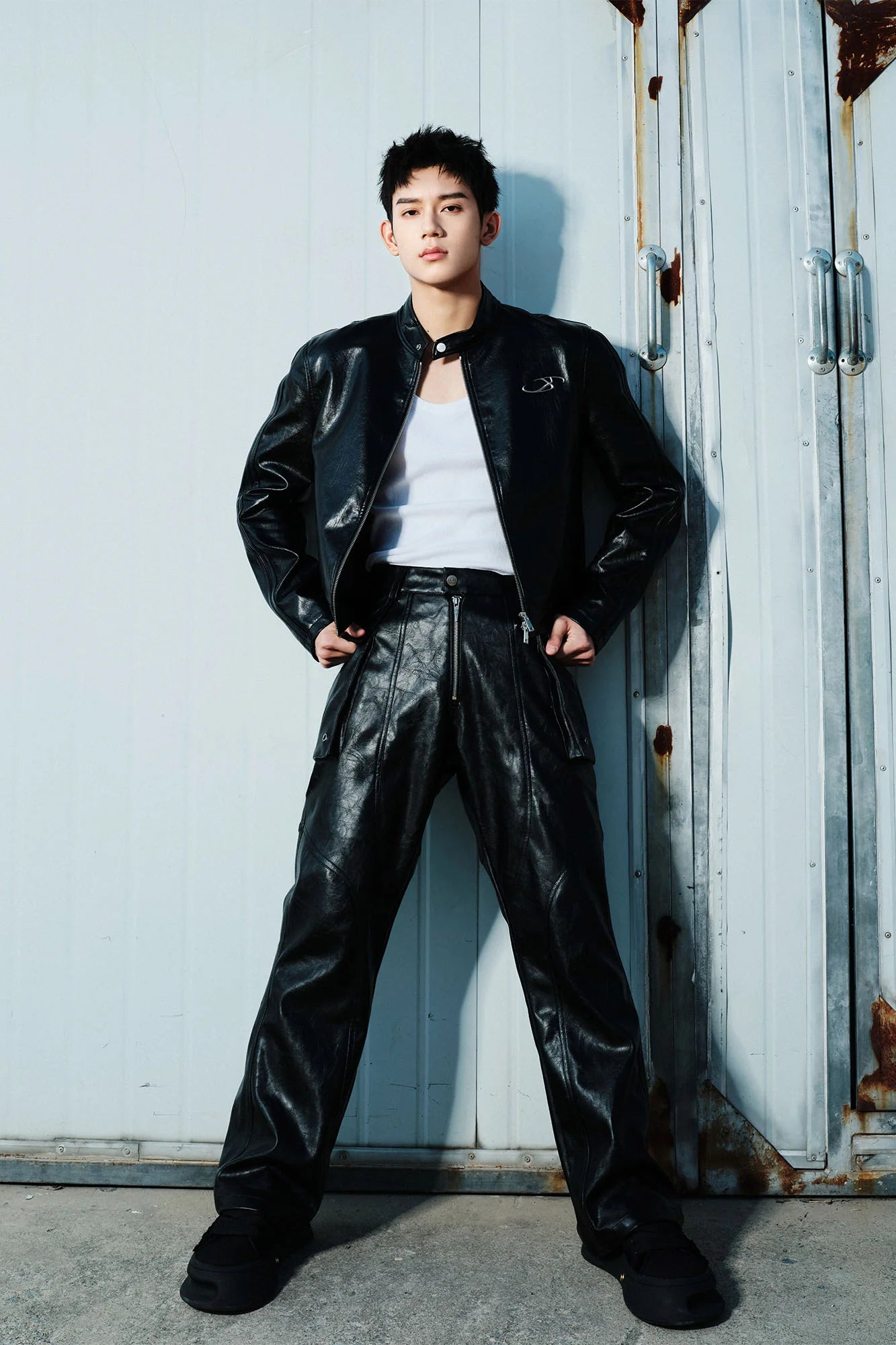 FORFEARTHAT Glossy Panel Zip Hem PU Cargo Pants