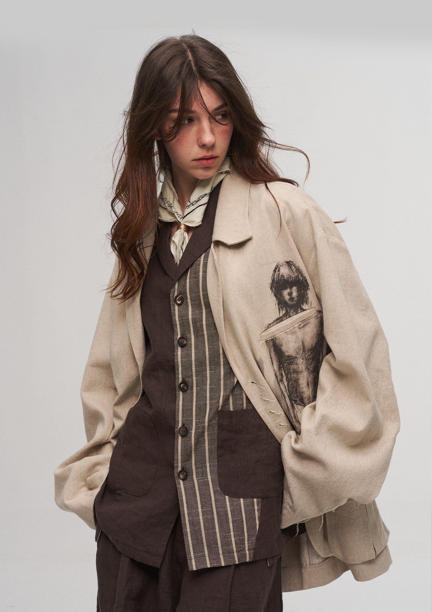 ILNya Nieternite Nifutur Ink Portrait Cotton-Linen Jacket