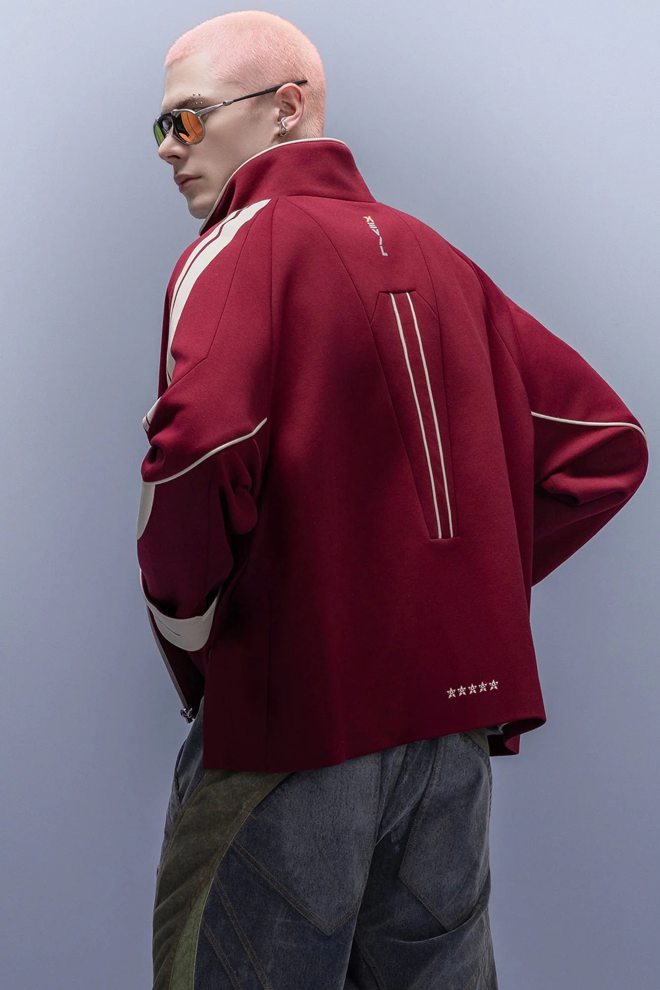 XIPHEVIL Contrast-Paneled Raglan Track Jacket Red