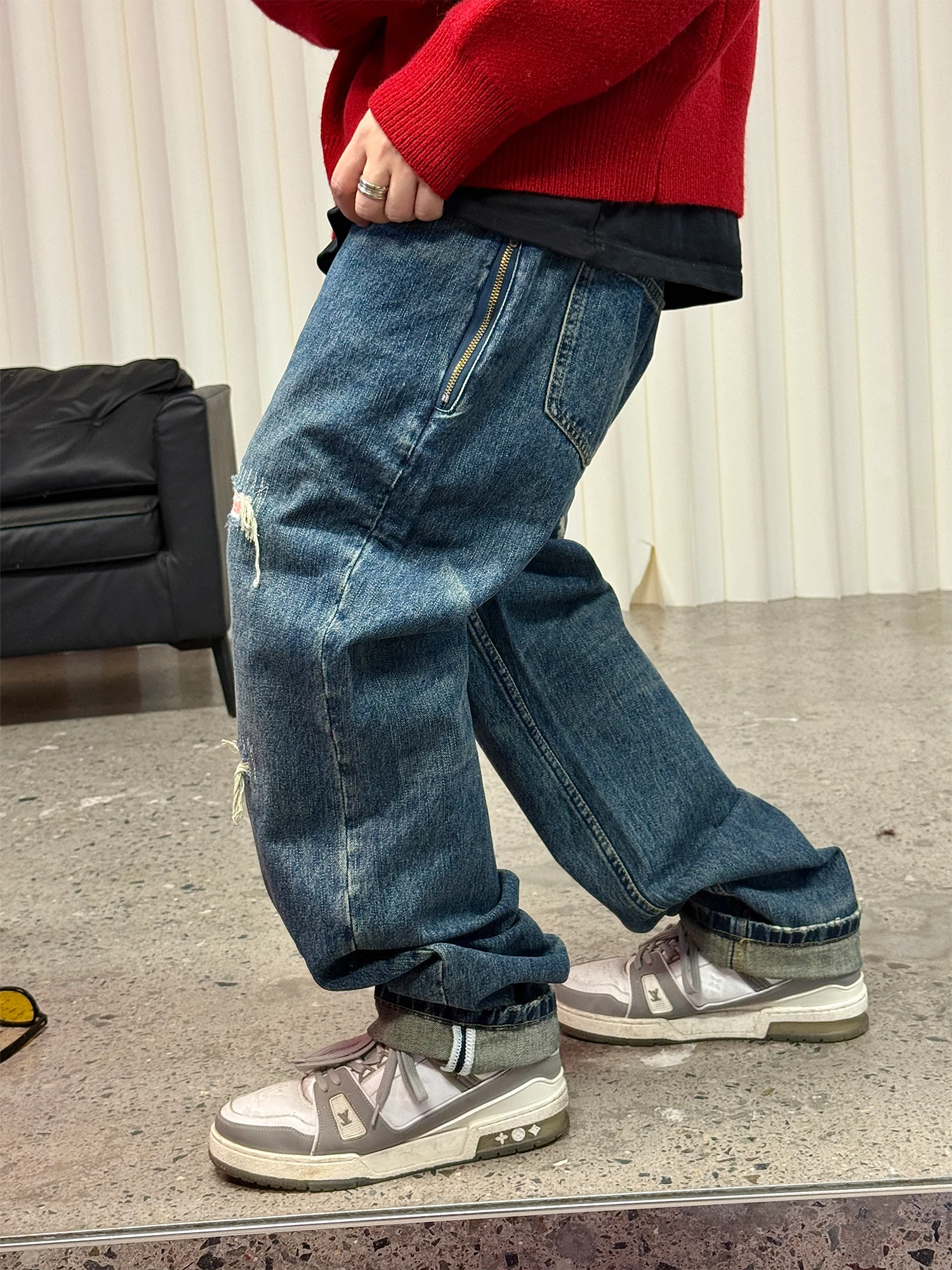 ME DA IGUAL Distressed Patch Washed Oversized Jeans