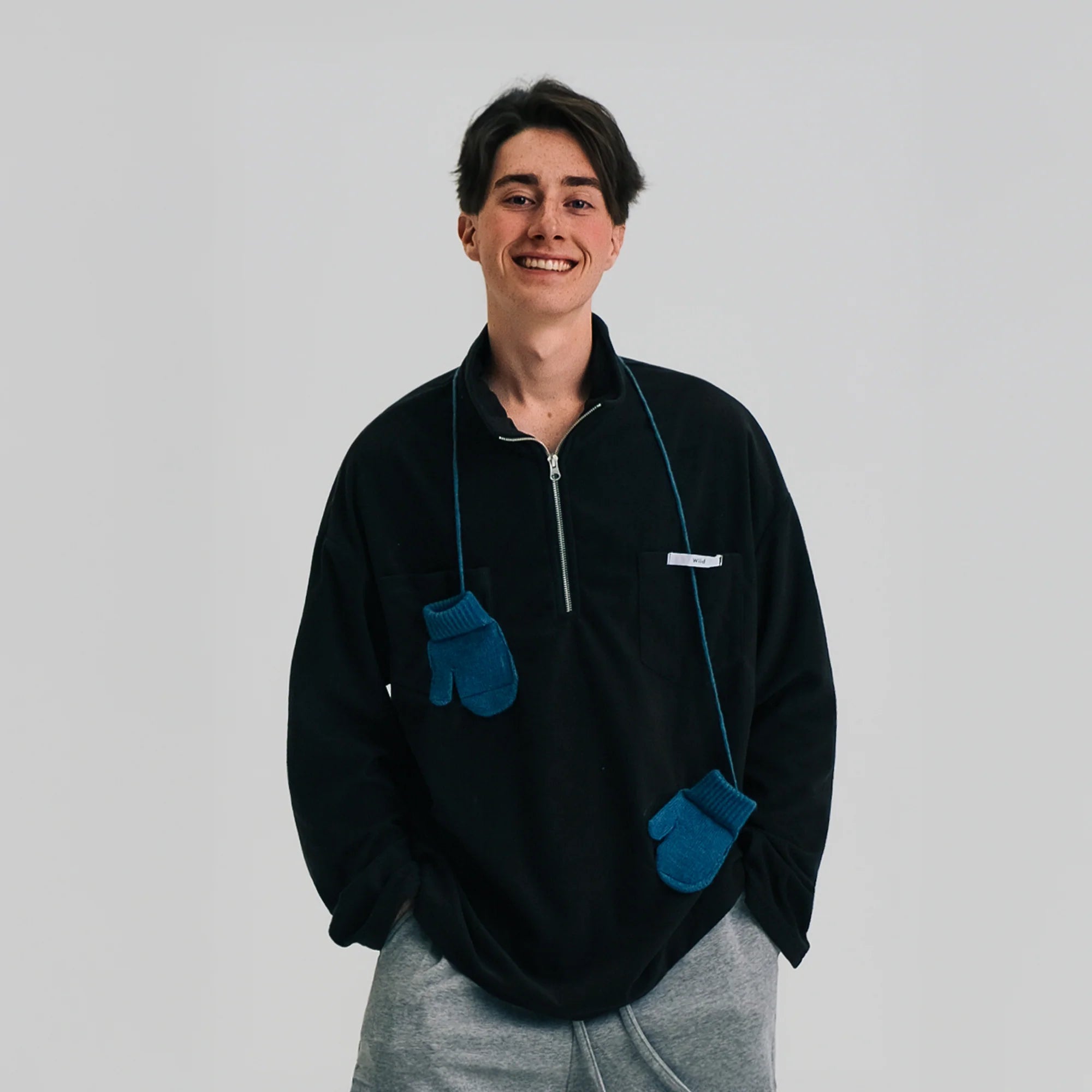 WIID Mitten-Chain Half-Zip Oversized Sweatshirt