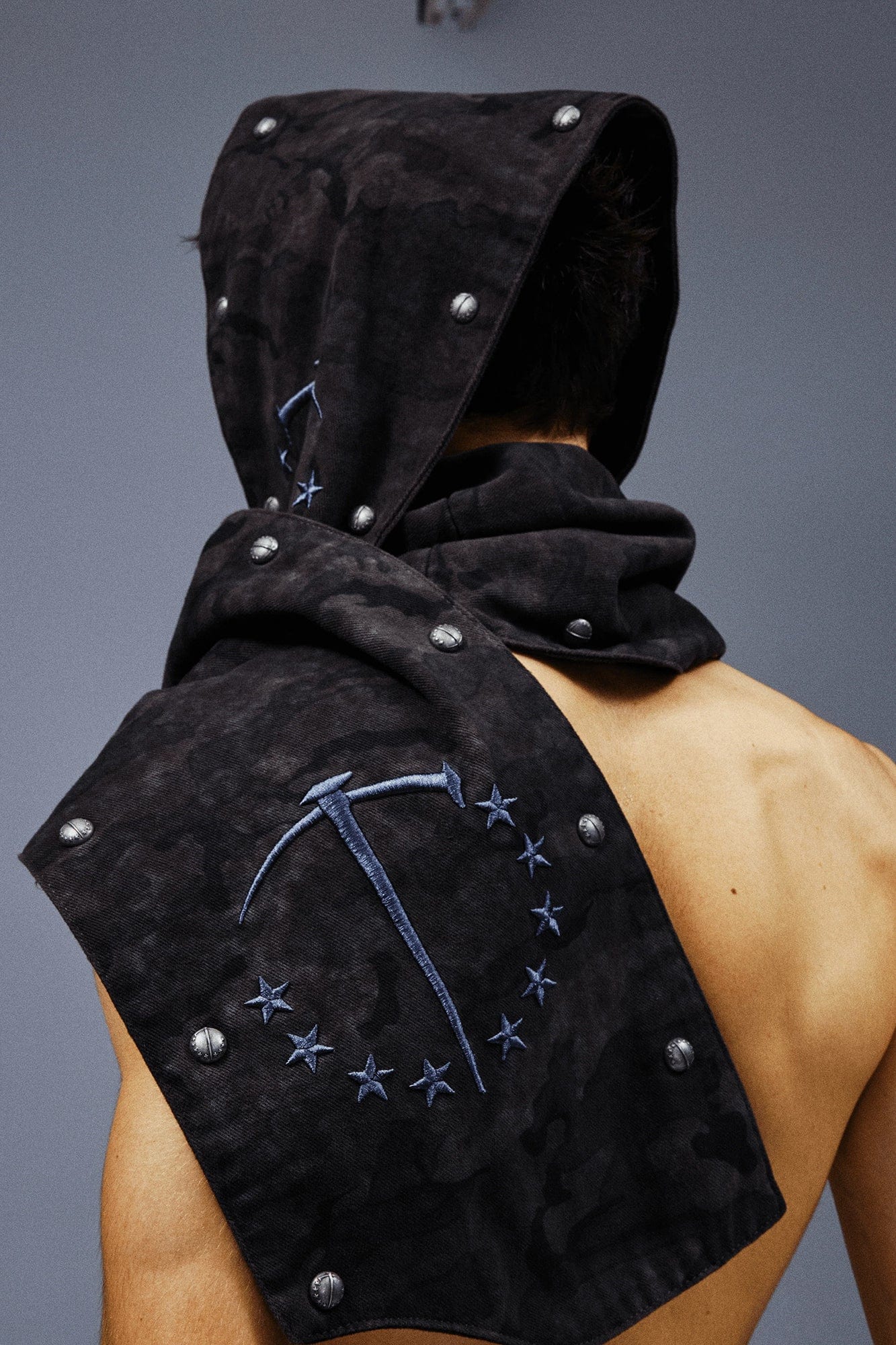 TECNINEGROUP Detachable Hood Star-Rivet Camo Jacket