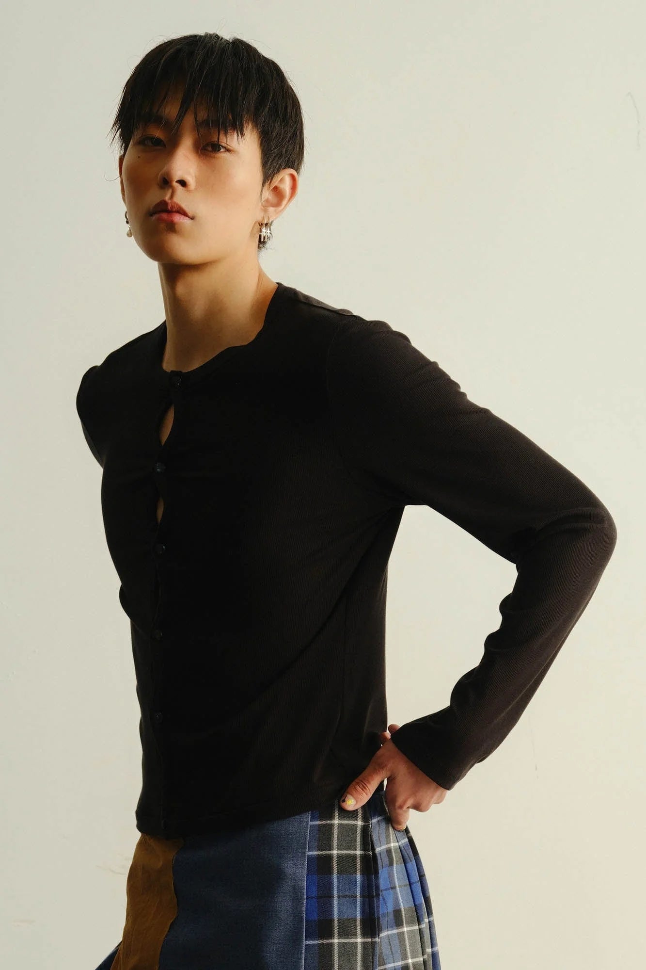 KADAKADA Cut-Out Loop Button Fitted Cardigan