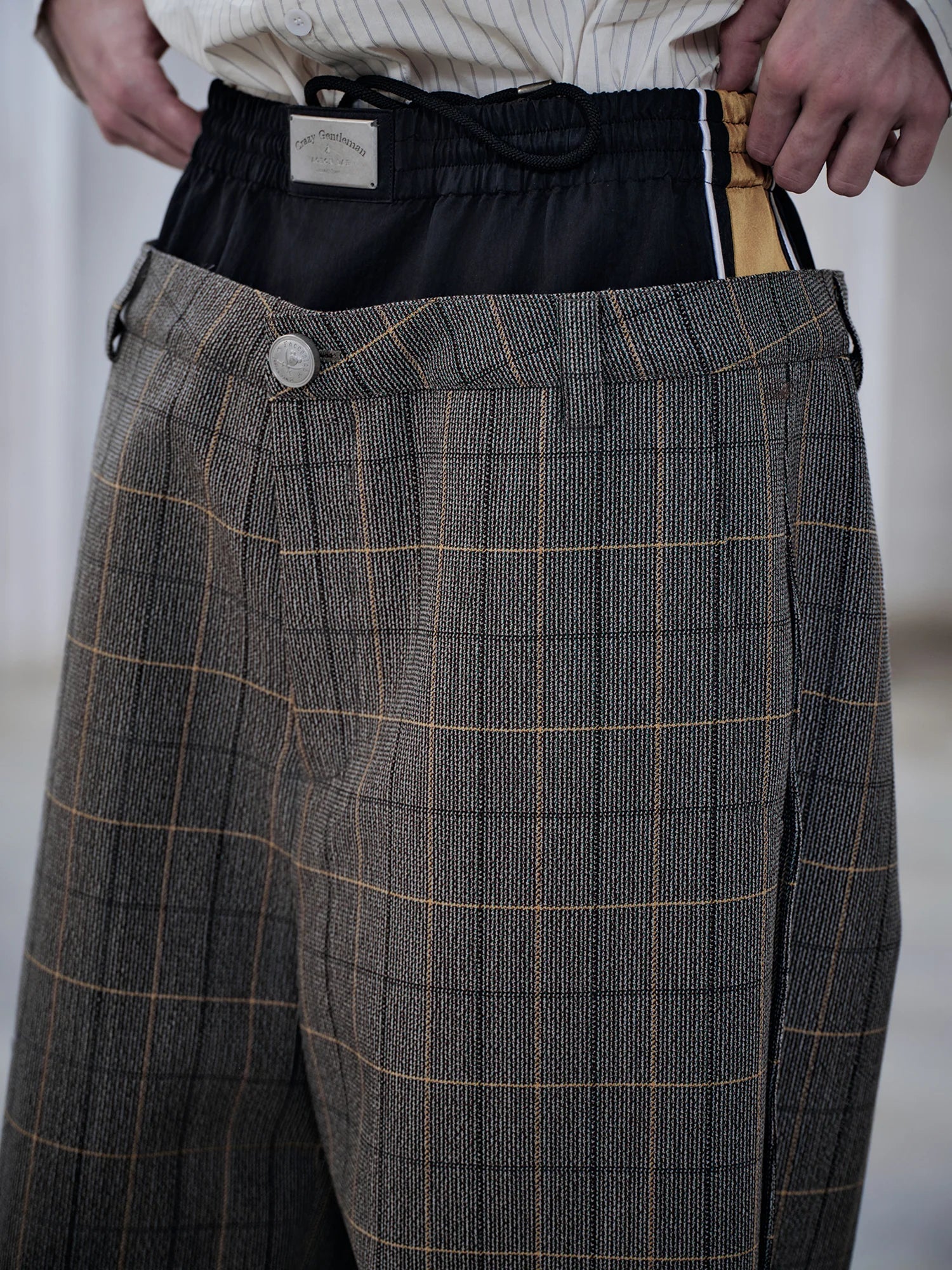 FACEONLAB Contrast Double-Waist Plaid Graphic Trousers