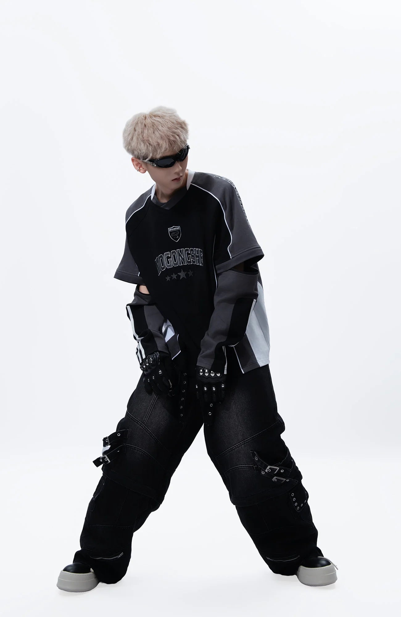 MOGONGSHE Detachable Drape-Strap Washed Jeans