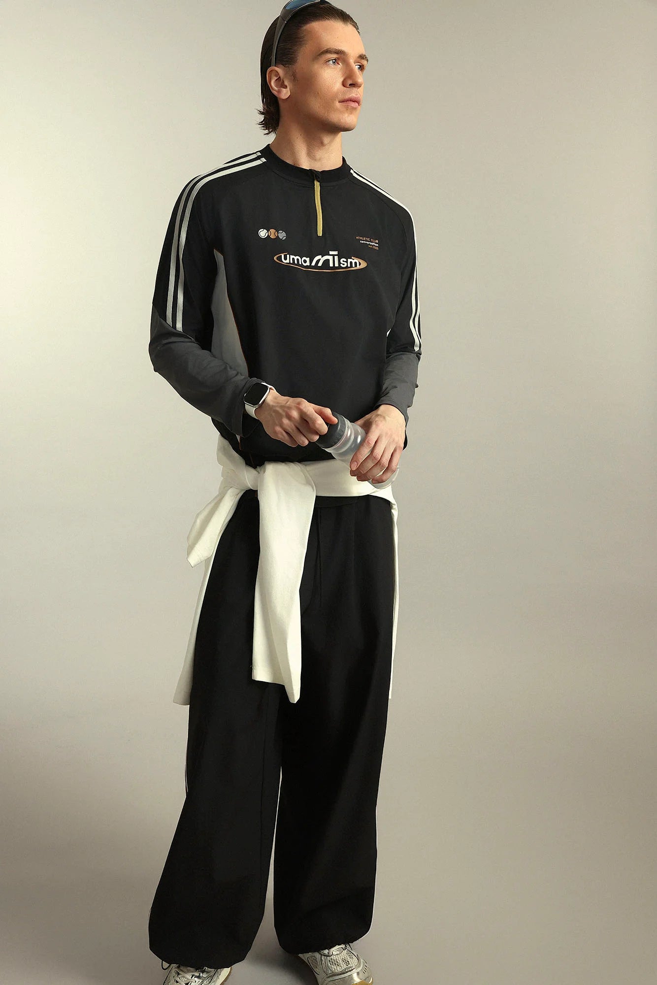 UMAMIISM Contrast Stripe Mesh-Panel Quick-Dry Long-Sleeve Tee