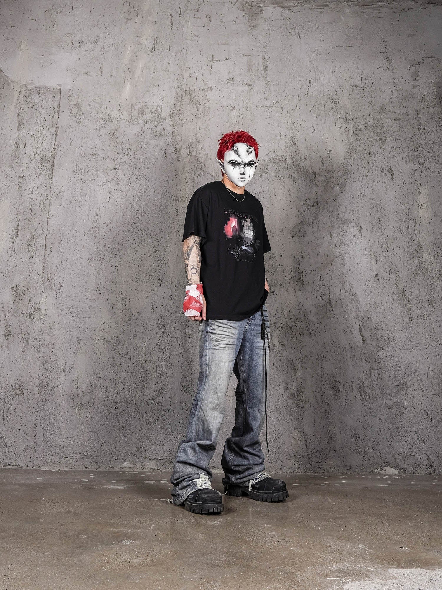 UNDERWATER Demonize Faded Graphic T-Shirt