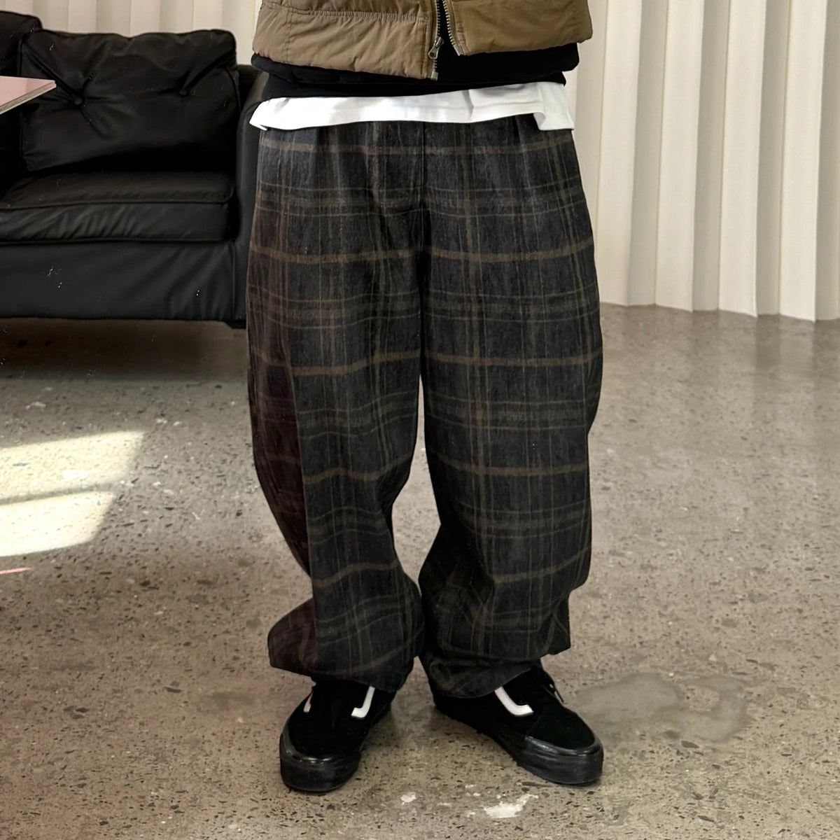 ME DA IGUAL Washed Plaid Tappered Pants Coffee