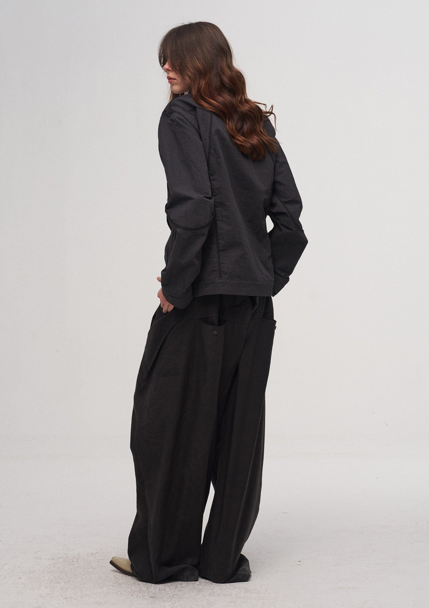 ILNya Nieternite Nifutur Panel Wrinkle Reversible Jacket