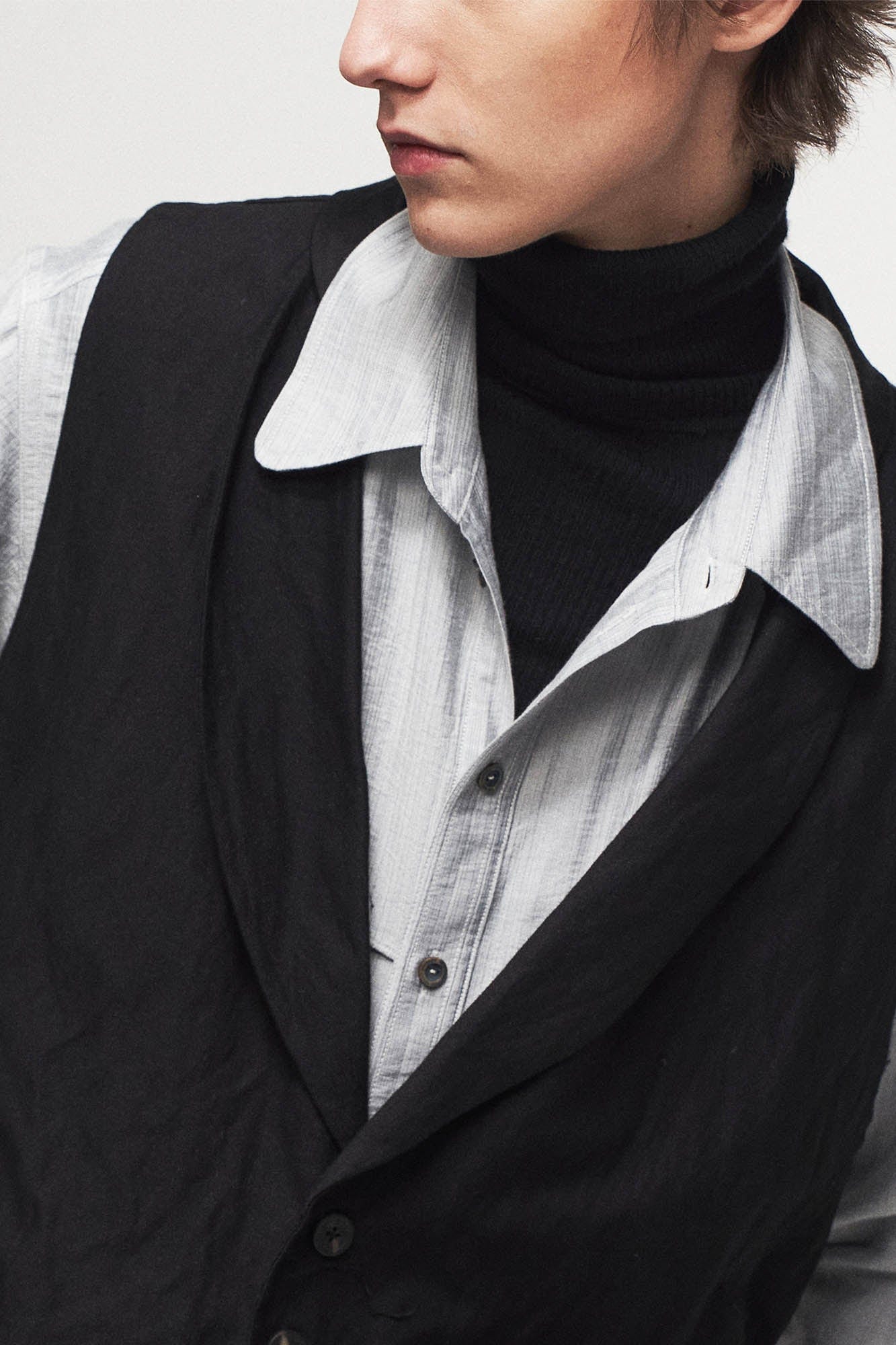 ILNya Nieternite Nifutur Asymmetrical Shawl Collar Belted Crinkled Vest