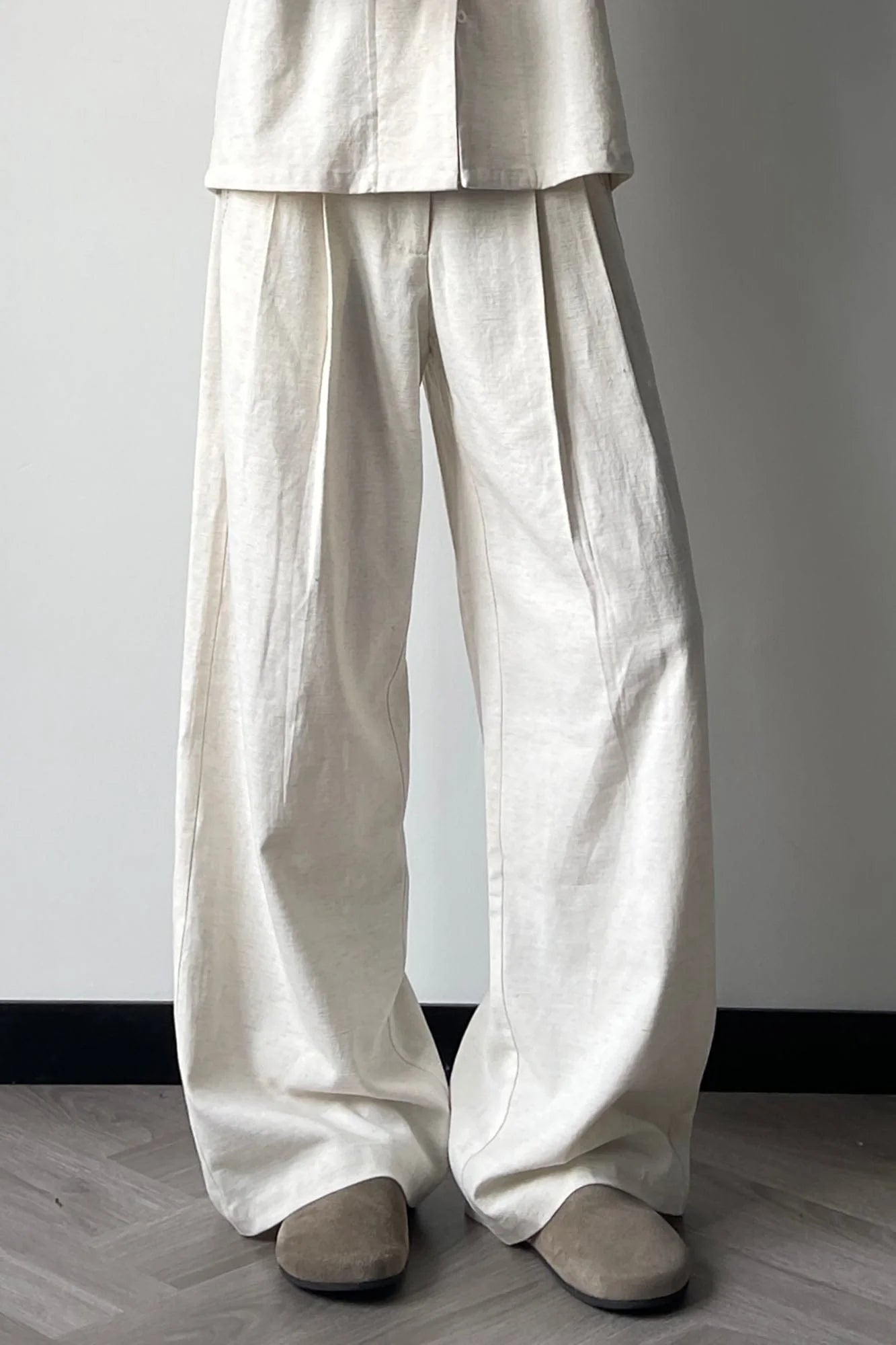 OKAYTHXBYE Pleated Linen-Blend Wide-Leg Trousers