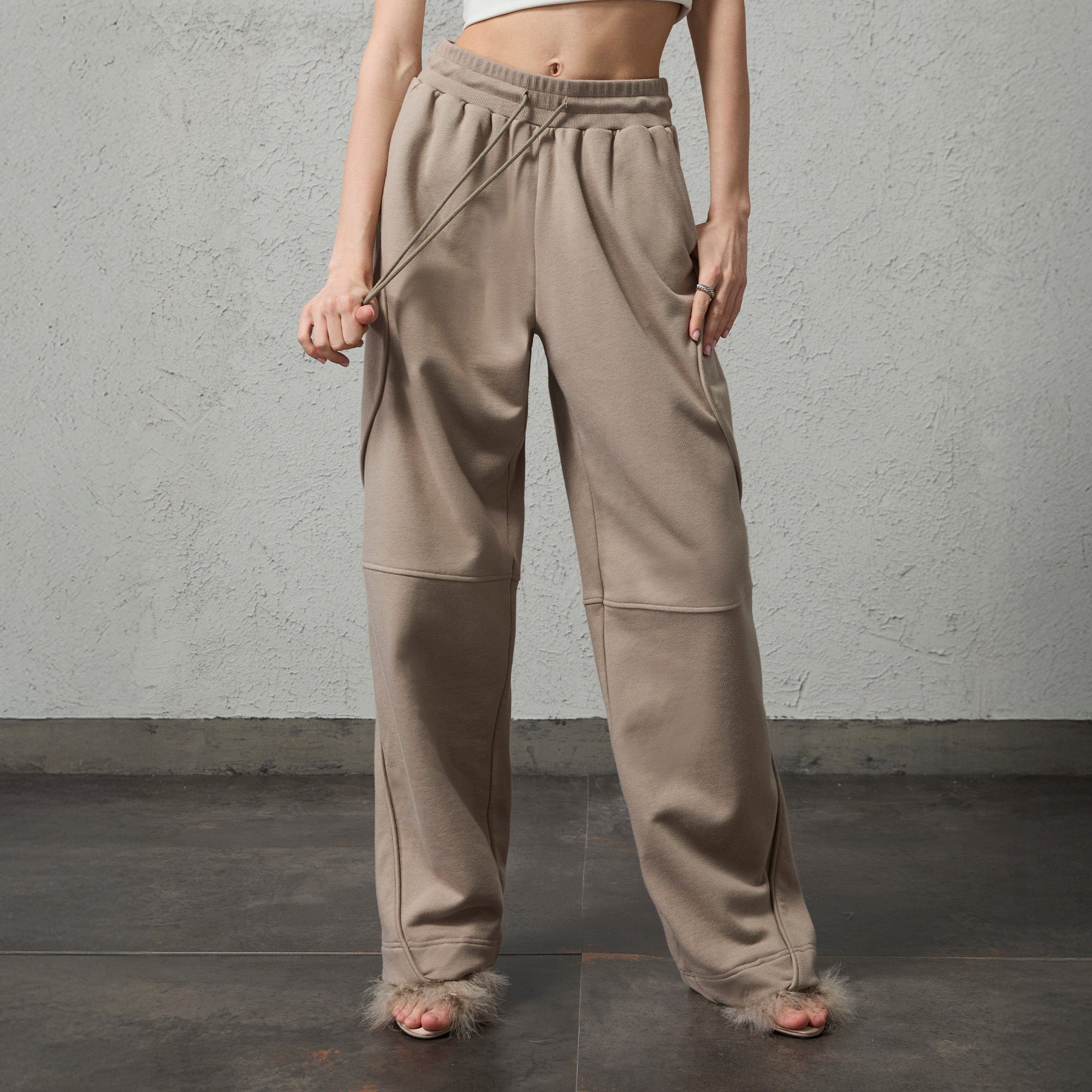 ORGANIC EMOTION Structured Panelled Oversized Sweatpants