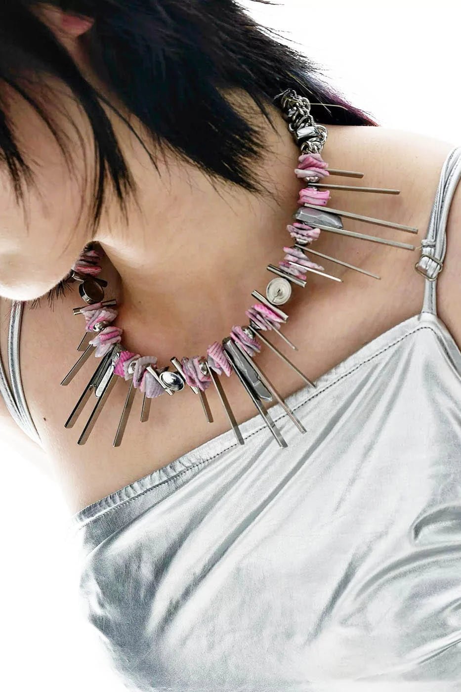 ILLUSORY The Gravity Shell Beaded Necklace