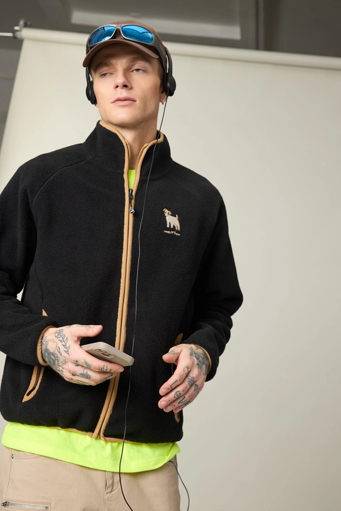 UMAMIISM Contrast Trim Fleece Jacket