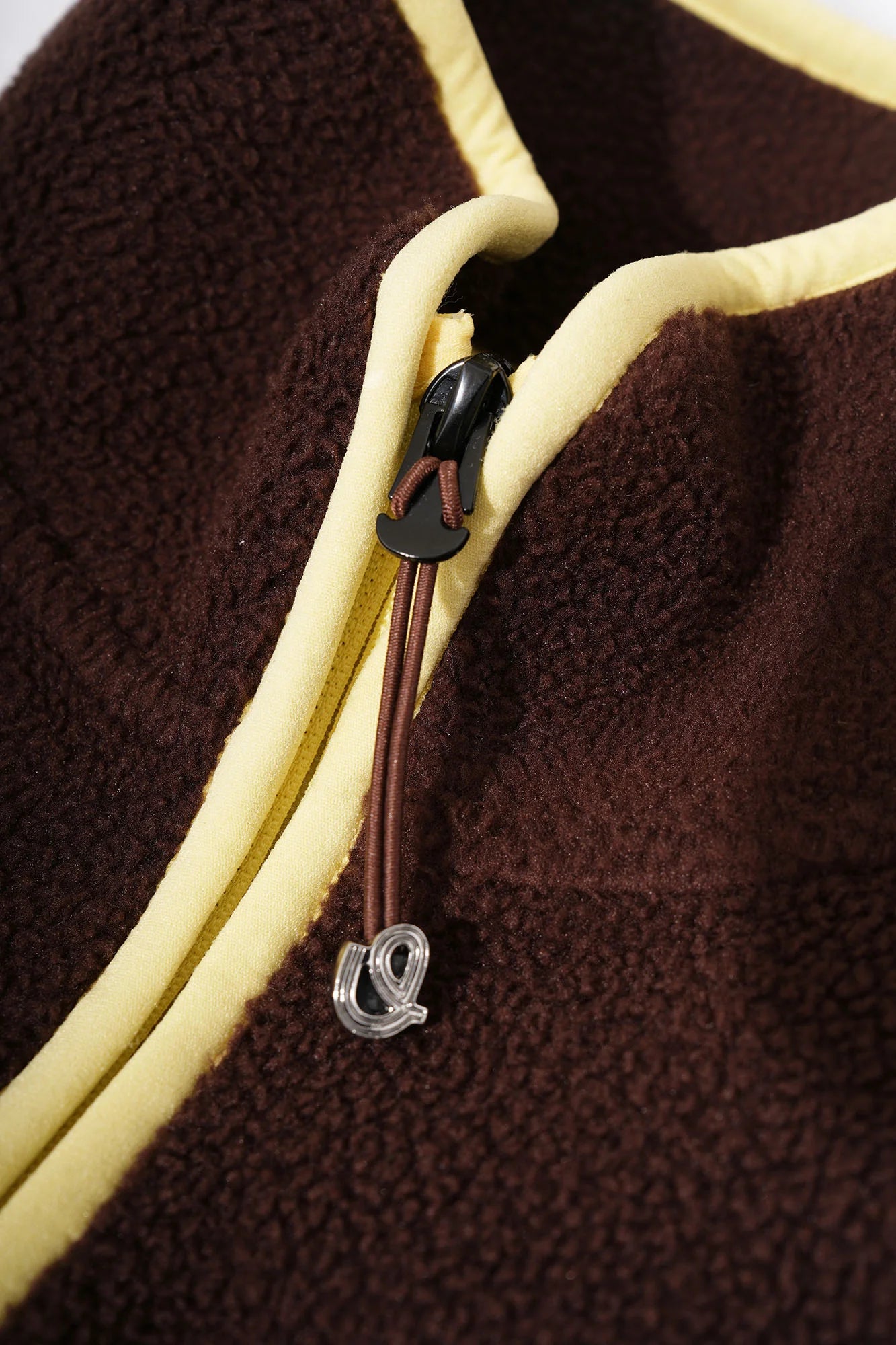 UMAMIISM Contrast Trim Fleece Jacket