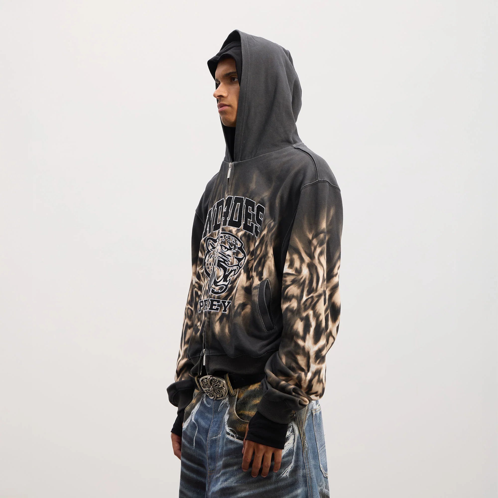 DND4DES Tiger Embroidered Zip-Up Hoodie